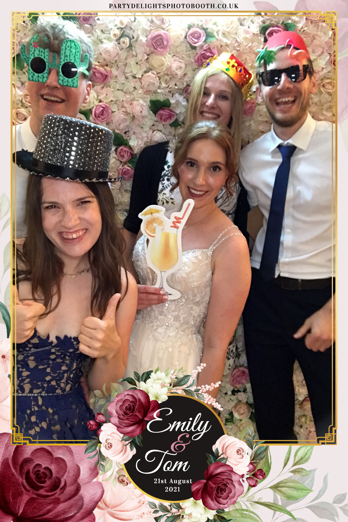 Emily & Tom's Wedding | View more photos from the event at gallery.partydelightsphotobooth.co.uk/u/PartyDelightsPhotoBooth/Emily-Toms-Wedding