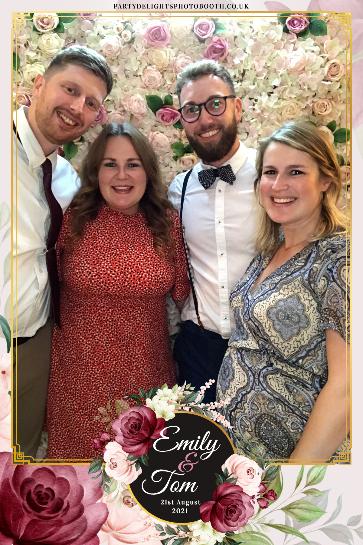 Emily & Tom's Wedding | View more photos from the event at gallery.partydelightsphotobooth.co.uk/u/PartyDelightsPhotoBooth/Emily-Toms-Wedding
