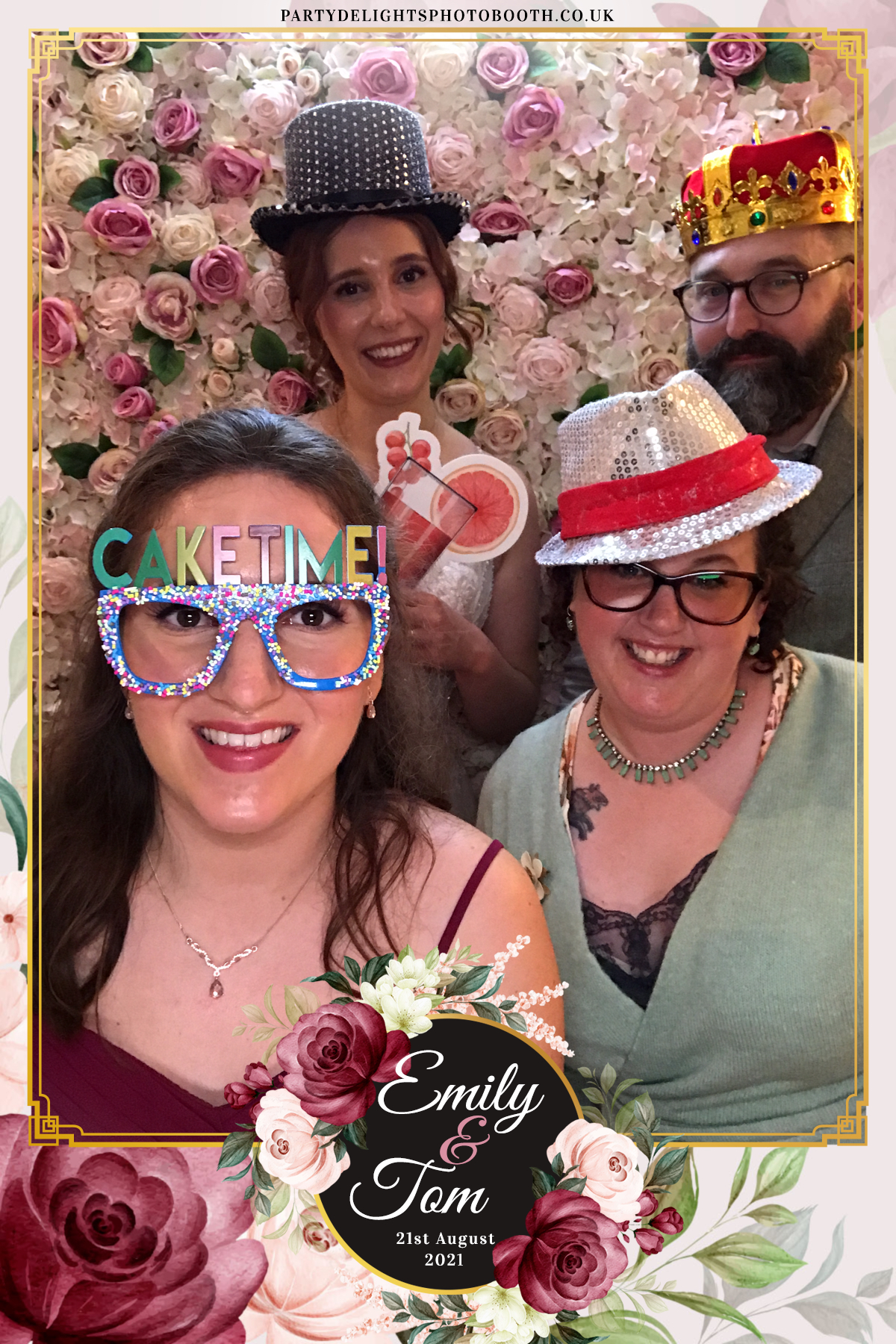Emily & Tom's Wedding | View more photos from the event at gallery.partydelightsphotobooth.co.uk/u/PartyDelightsPhotoBooth/Emily-Toms-Wedding