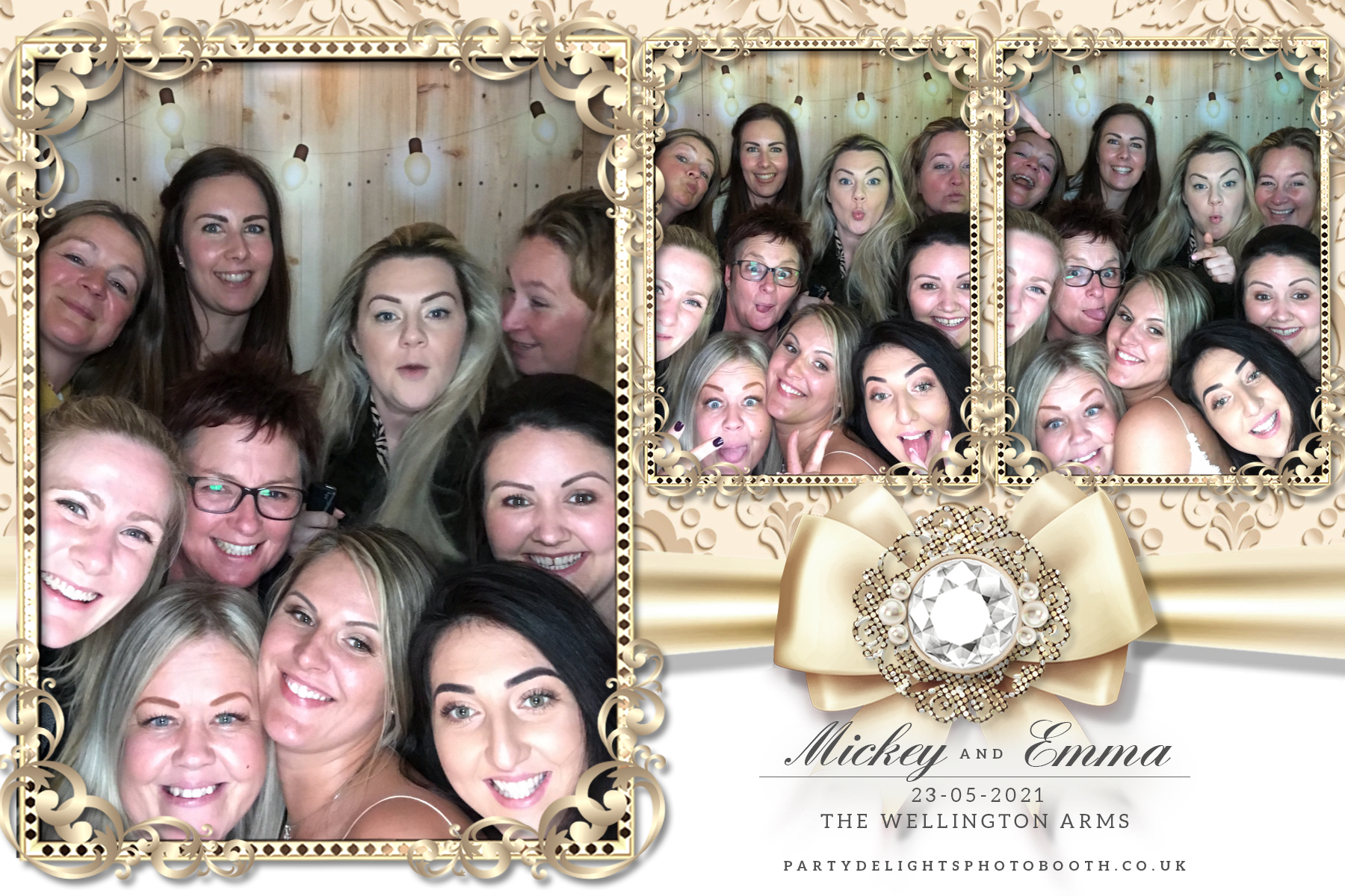 Emma's Wedding Day | View more photos from the event at gallery.partydelightsphotobooth.co.uk/u/PartyDelightsPhotoBooth/Emmas-Wedding-Day