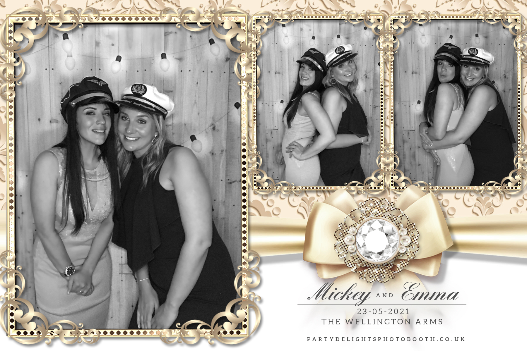 Emma's Wedding Day | View more photos from the event at gallery.partydelightsphotobooth.co.uk/u/PartyDelightsPhotoBooth/Emmas-Wedding-Day
