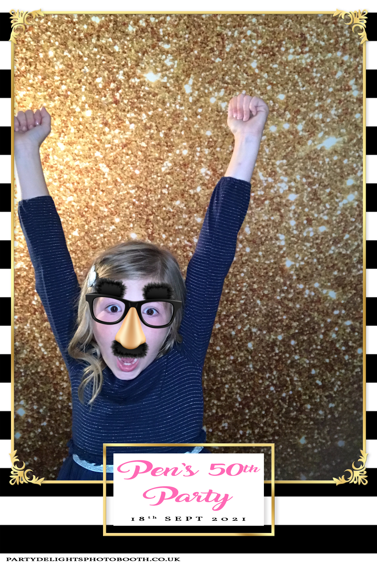 Penny's 50th Birthday | View more photos from the event at gallery.partydelightsphotobooth.co.uk/u/PartyDelightsPhotoBooth/Pennys-50th-Birthday