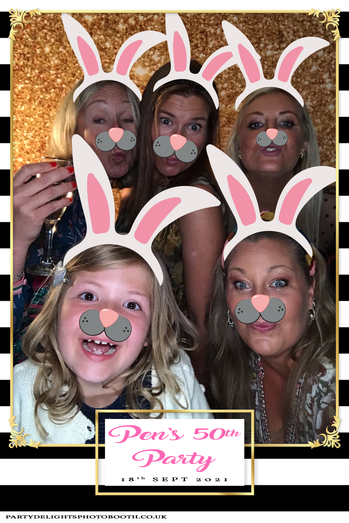 Penny's 50th Birthday | View more photos from the event at gallery.partydelightsphotobooth.co.uk/u/PartyDelightsPhotoBooth/Pennys-50th-Birthday