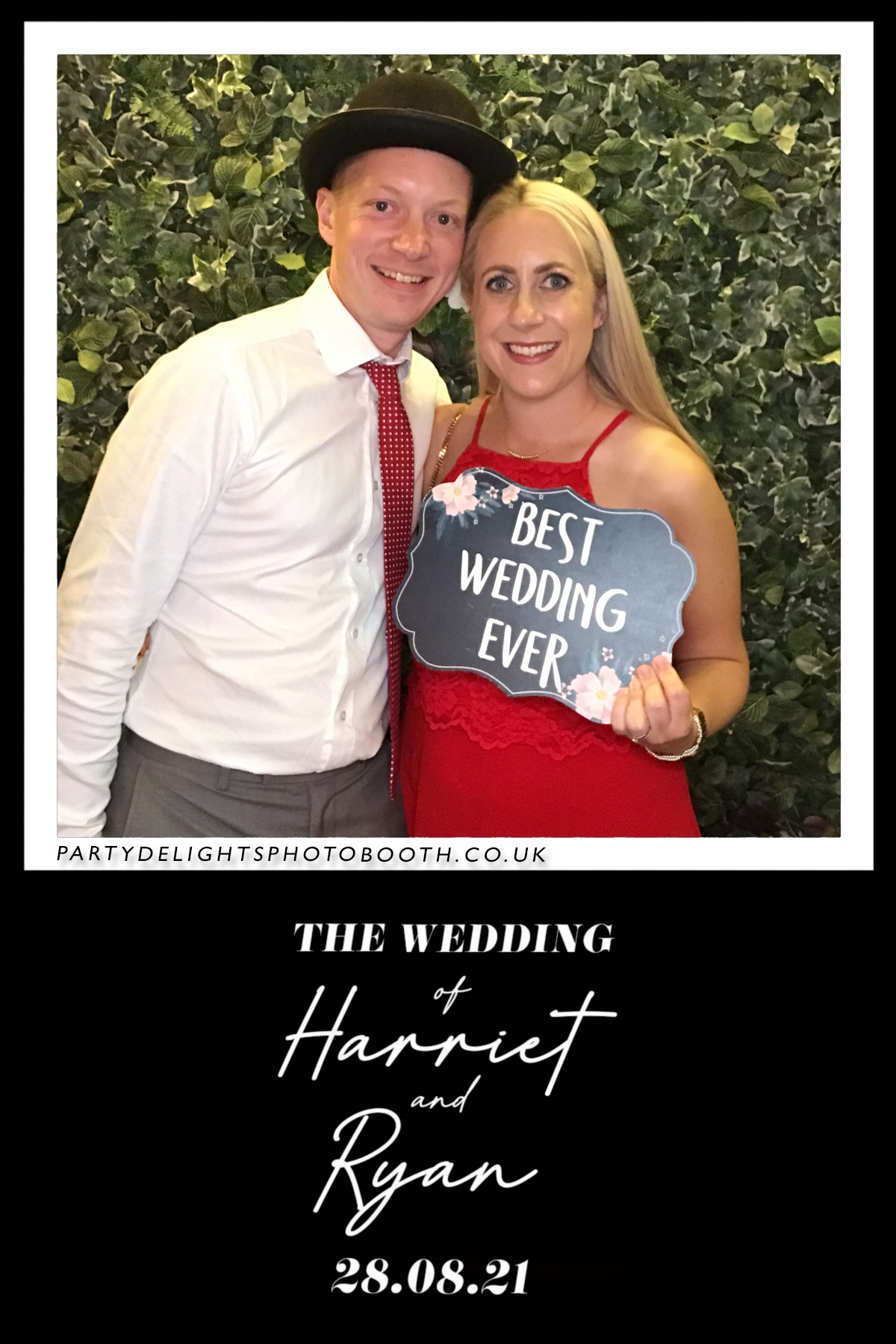 Ryan and Harriet's Wedding | View more photos from the event at gallery.partydelightsphotobooth.co.uk/u/PartyDelightsPhotoBooth/Ryan-and-Harriets-Wedding