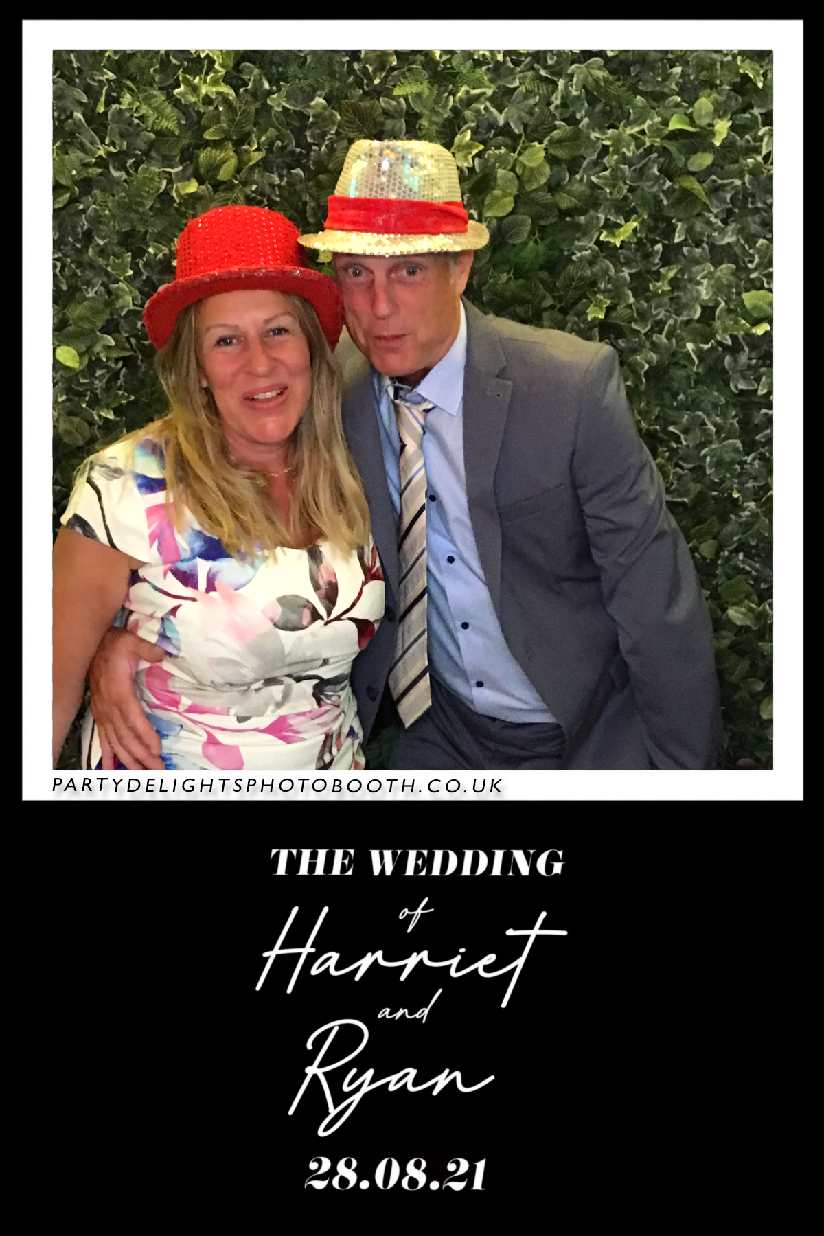 Ryan and Harriet's Wedding | View more photos from the event at gallery.partydelightsphotobooth.co.uk/u/PartyDelightsPhotoBooth/Ryan-and-Harriets-Wedding