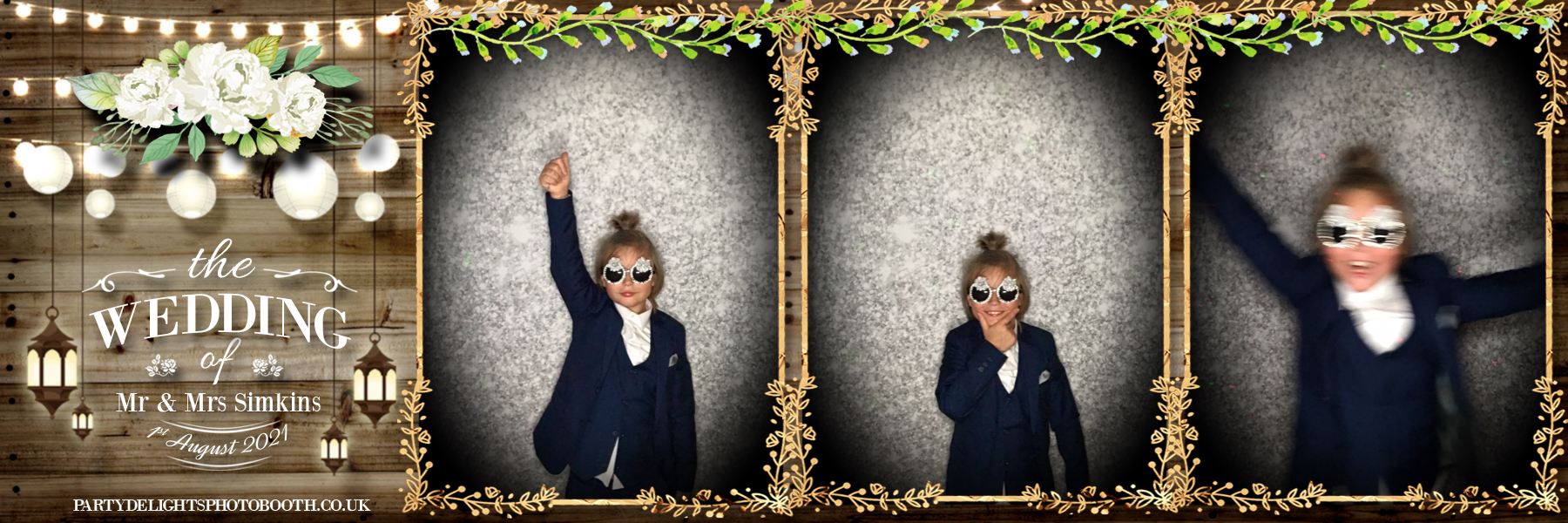 Sophie and John’s wedding | View more photos from the event at gallery.partydelightsphotobooth.co.uk/u/PartyDelightsPhotoBooth/Sophie-and-John’s-wedding