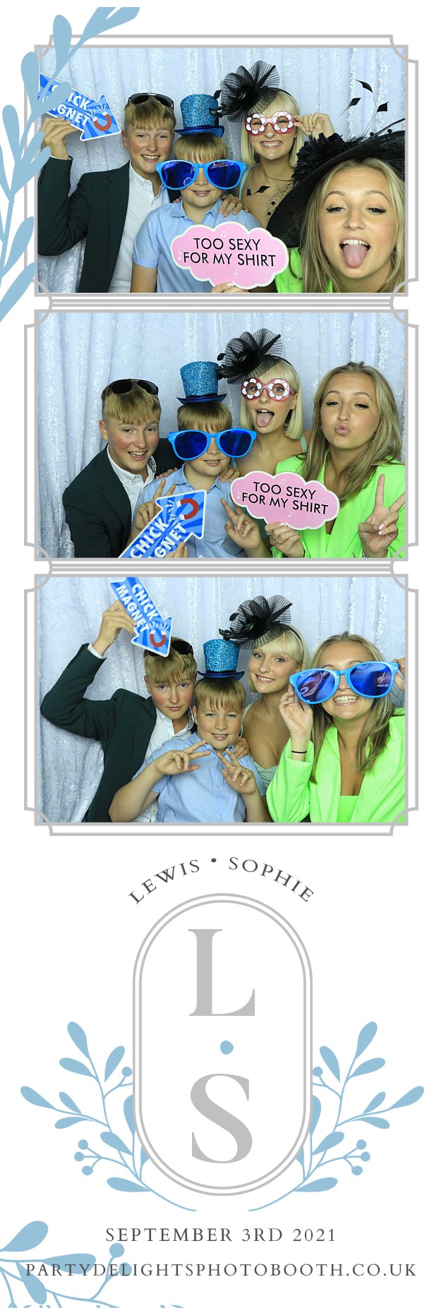 Sophie and Lewis' Wedding | View more photos from the event at gallery.partydelightsphotobooth.co.uk/u/PartyDelightsPhotoBooth/Sophie-and-Lewis-Wedding