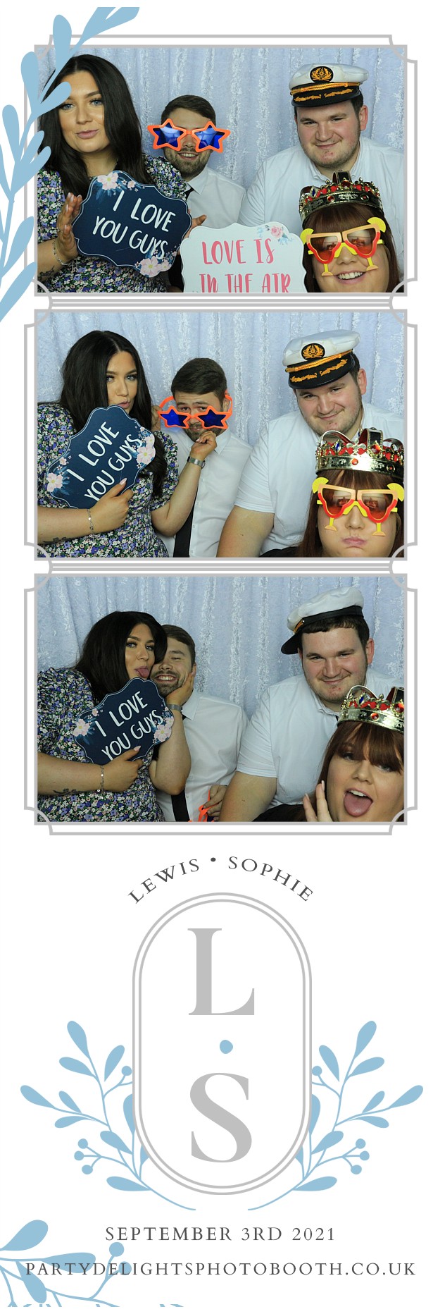 Sophie and Lewis' Wedding | View more photos from the event at gallery.partydelightsphotobooth.co.uk/u/PartyDelightsPhotoBooth/Sophie-and-Lewis-Wedding