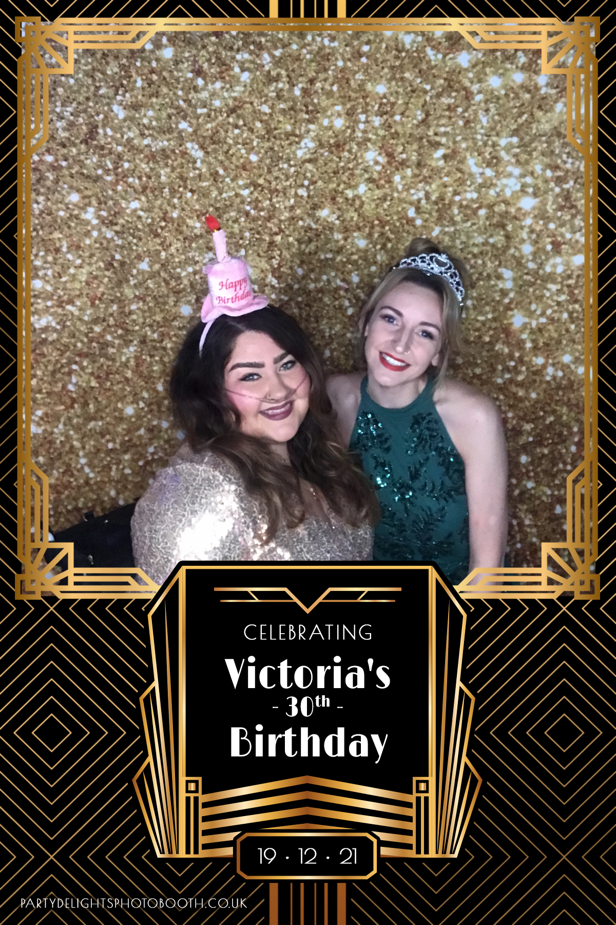 Vickie's 30th Birthday Party | View more photos from the event at gallery.partydelightsphotobooth.co.uk/u/PartyDelightsPhotoBooth/Vickies-30th-Birthday-Party