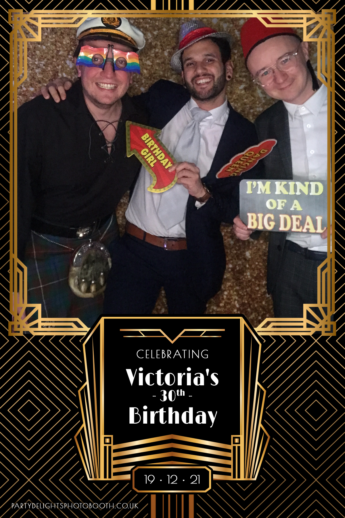 Vickie's 30th Birthday Party | View more photos from the event at gallery.partydelightsphotobooth.co.uk/u/PartyDelightsPhotoBooth/Vickies-30th-Birthday-Party
