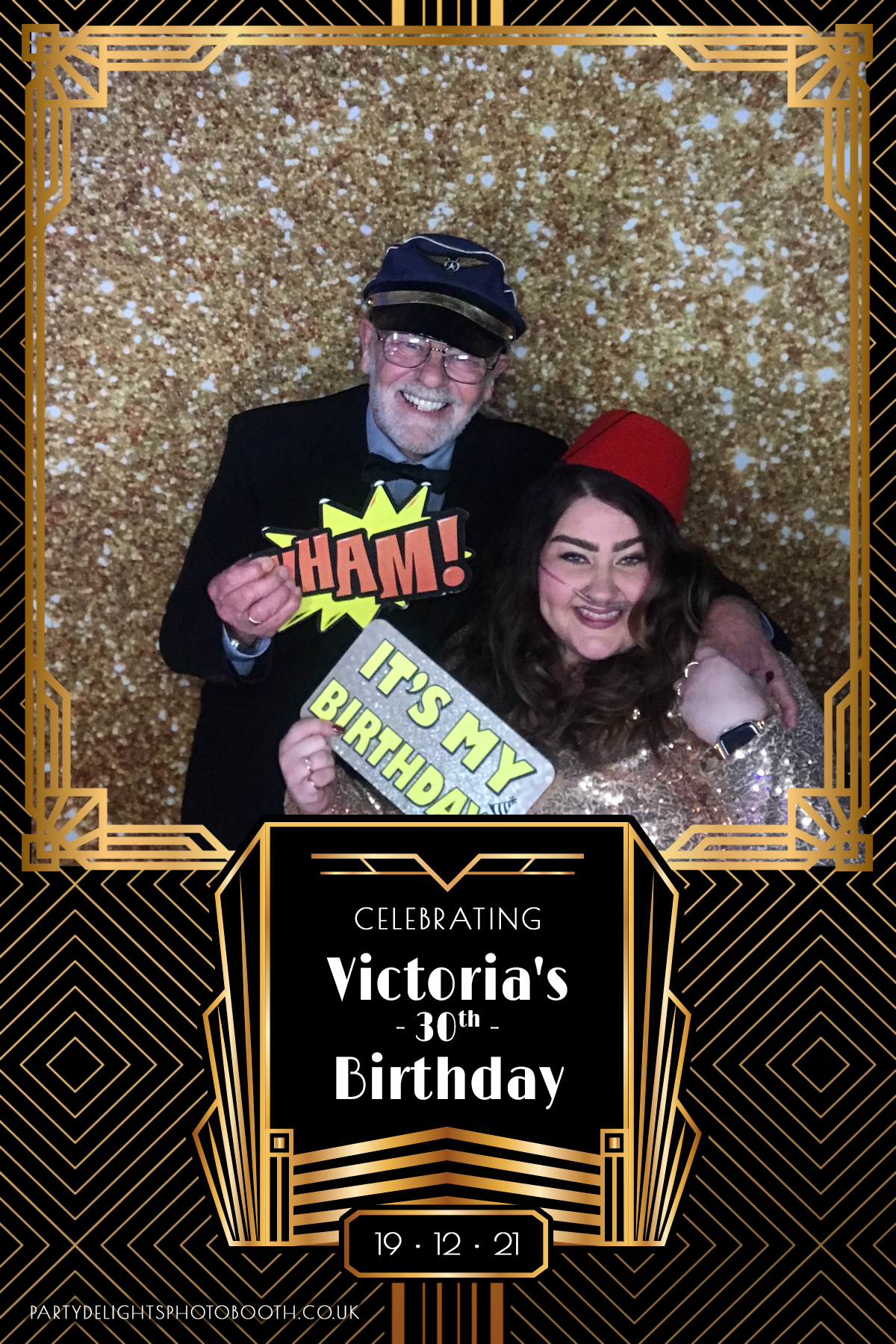 Vickie's 30th Birthday Party | View more photos from the event at gallery.partydelightsphotobooth.co.uk/u/PartyDelightsPhotoBooth/Vickies-30th-Birthday-Party