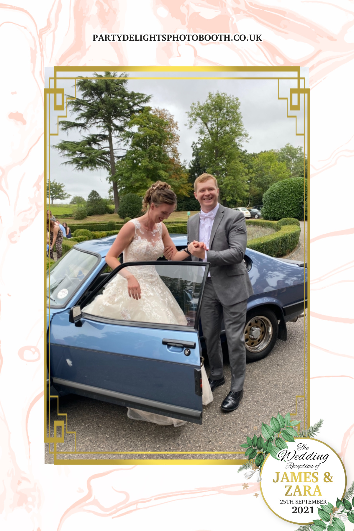 Zara and Jame's Wedding | View more photos from the event at gallery.partydelightsphotobooth.co.uk/u/PartyDelightsPhotoBooth/Zara-and-James-Wedding