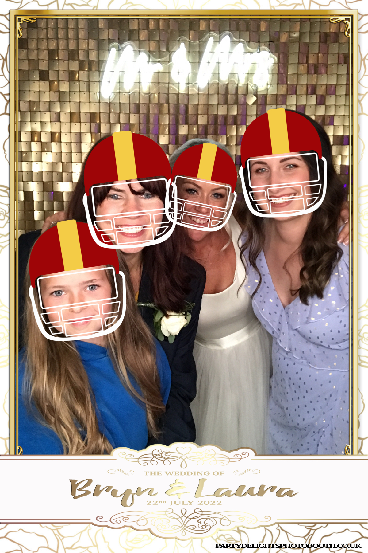 Bryn and Laura’s Wedding | View more photos from the event at gallery.partydelightsphotobooth.co.uk/u/PartyDelightsPhotoBooth/Bryn-and-Laura’s-Wedding