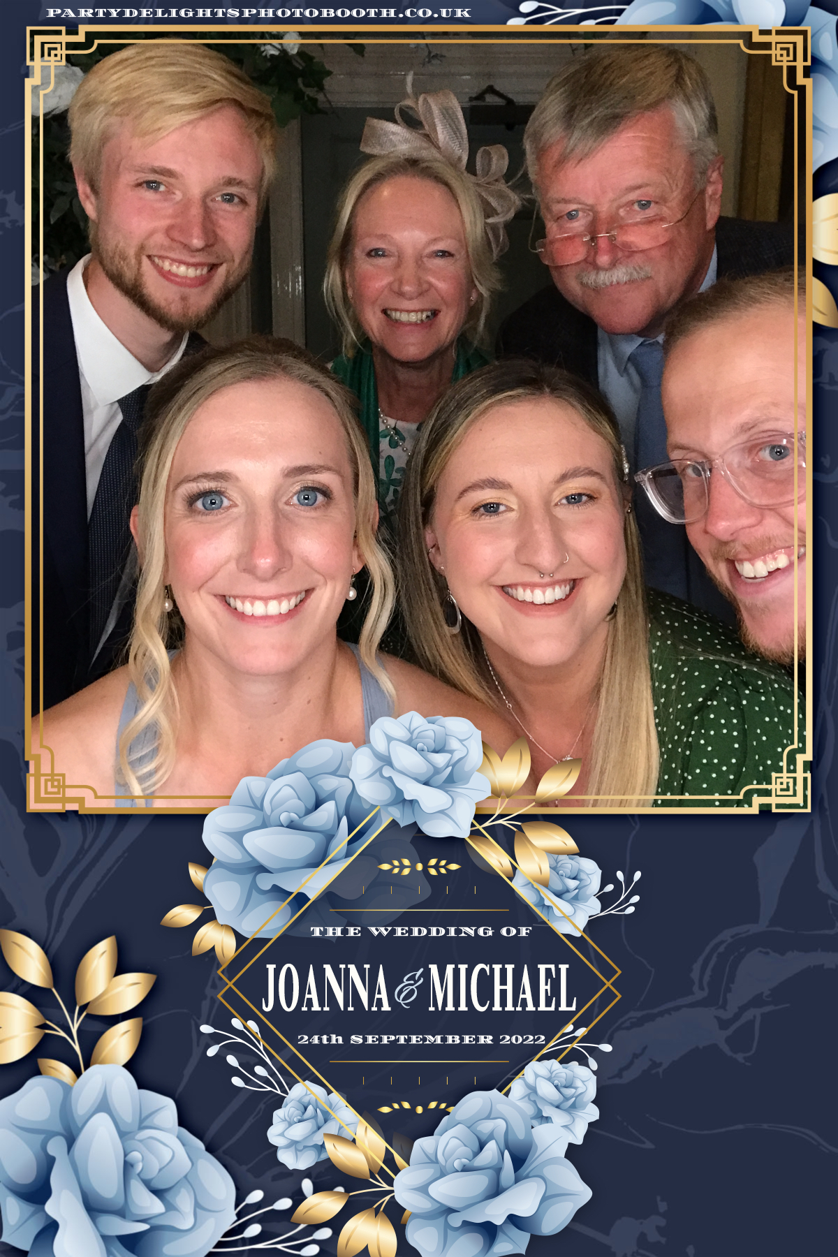 Joanna & Michael's Wedding | View more photos from the event at gallery.partydelightsphotobooth.co.uk/u/PartyDelightsPhotoBooth/Joanna-Michaels-Wedding