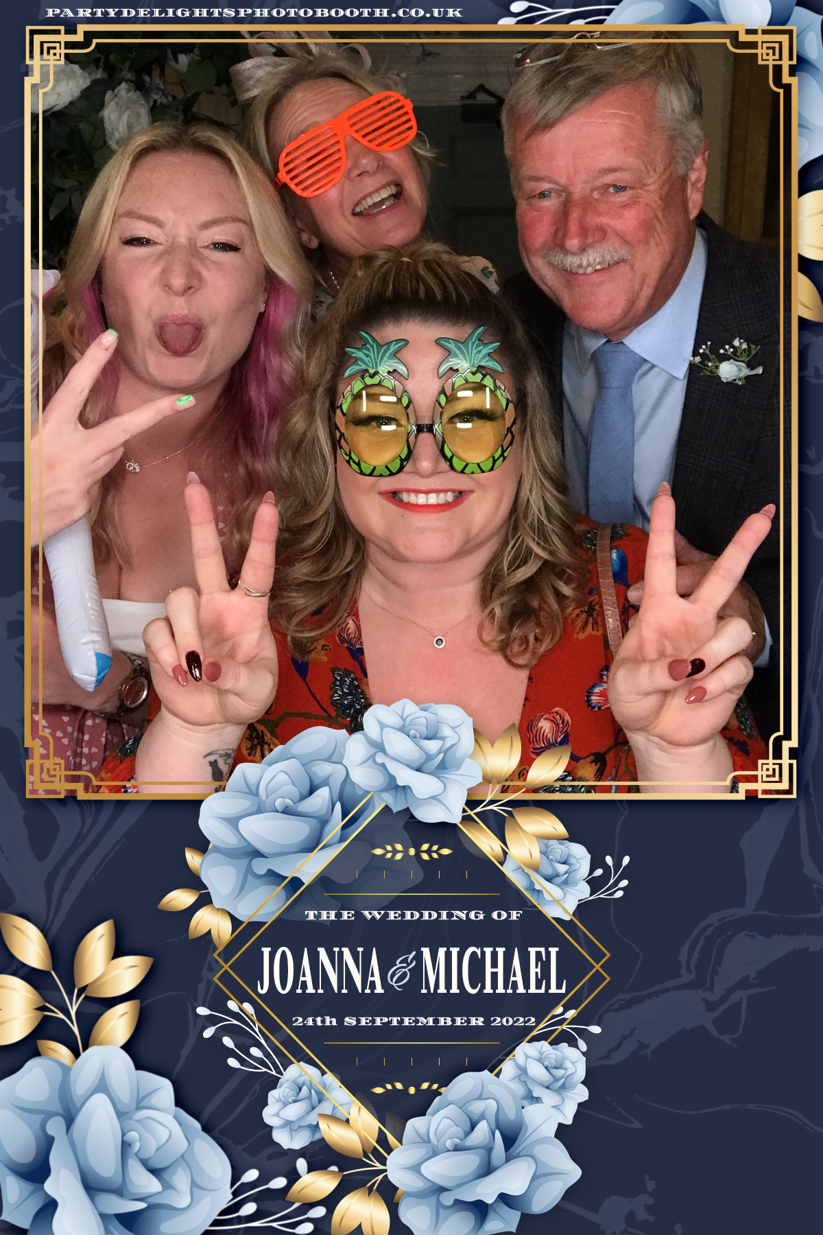 Joanna & Michael's Wedding | View more photos from the event at gallery.partydelightsphotobooth.co.uk/u/PartyDelightsPhotoBooth/Joanna-Michaels-Wedding