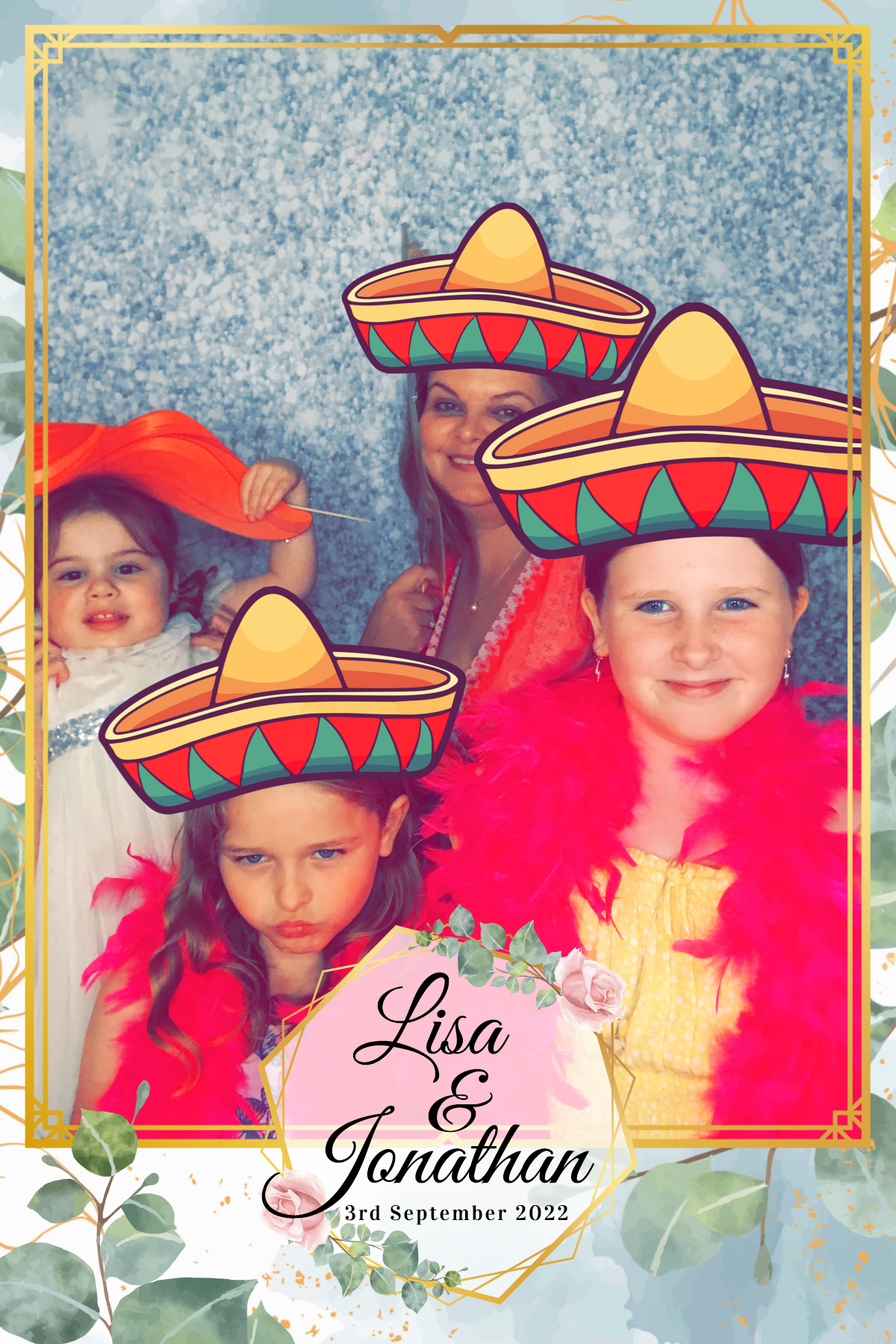 Lisa & Jonathan’s wedding | View more photos from the event at gallery.partydelightsphotobooth.co.uk/u/PartyDelightsPhotoBooth/Lisa-Jonathan’s-wedding