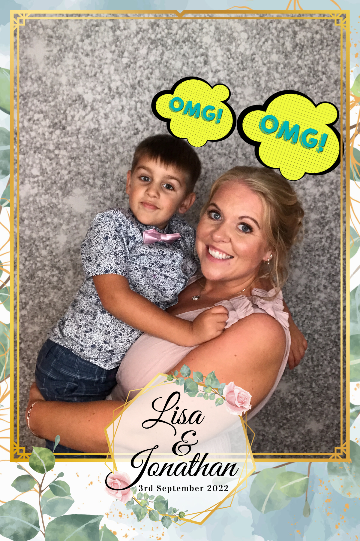Lisa & Jonathan’s wedding | View more photos from the event at gallery.partydelightsphotobooth.co.uk/u/PartyDelightsPhotoBooth/Lisa-Jonathan’s-wedding