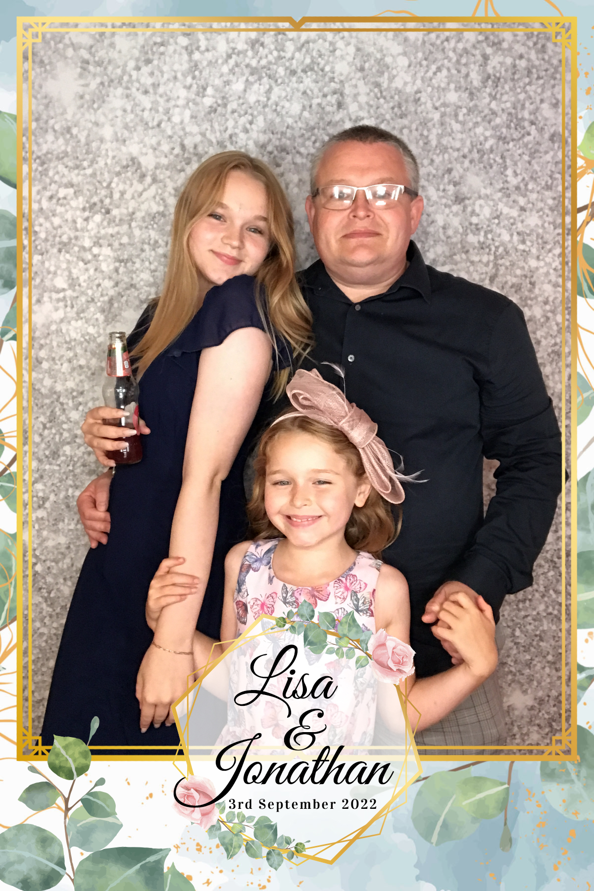 Lisa & Jonathan’s wedding | View more photos from the event at gallery.partydelightsphotobooth.co.uk/u/PartyDelightsPhotoBooth/Lisa-Jonathan’s-wedding