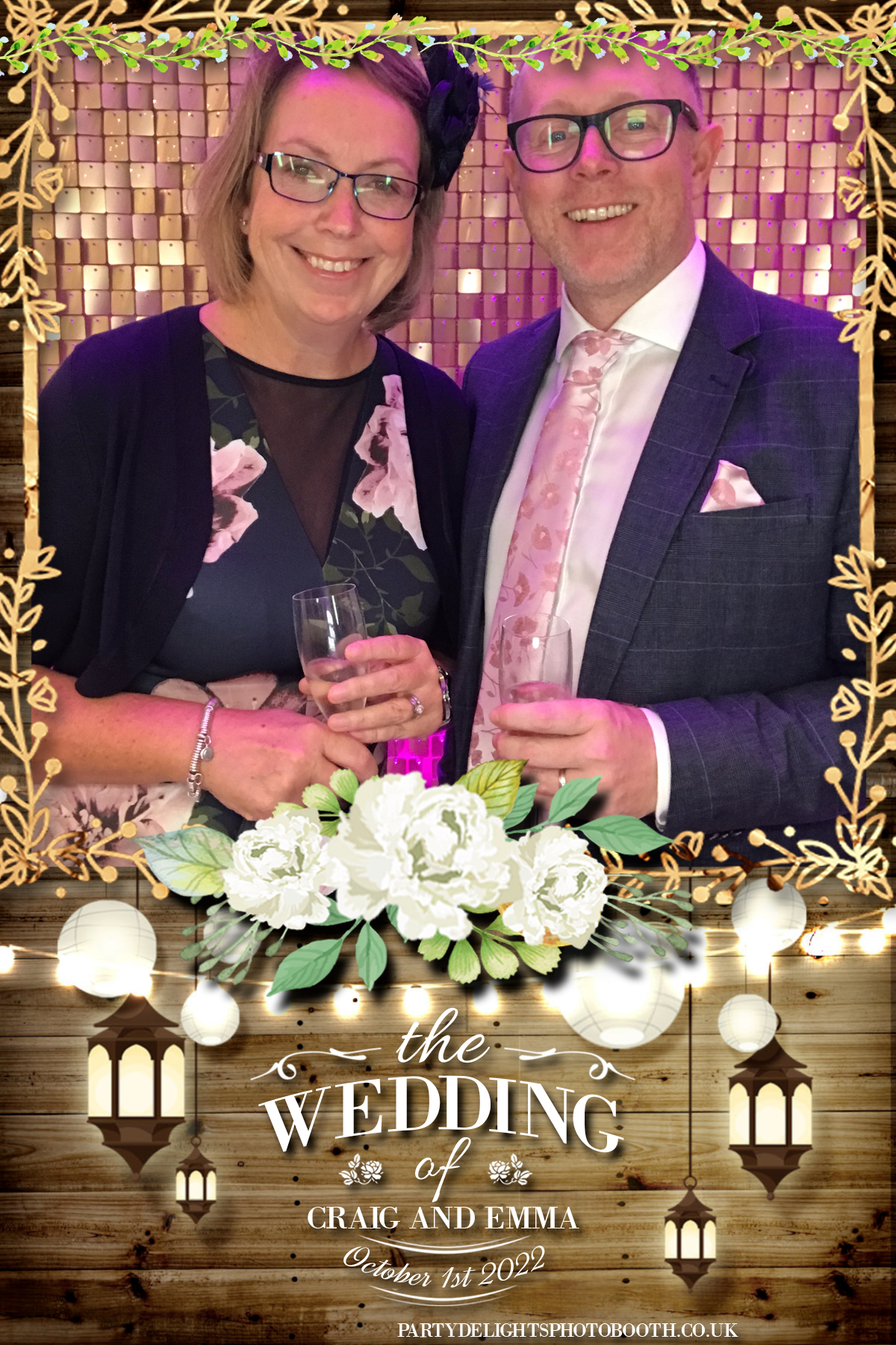 Mr & Mrs Smith | View more photos from the event at gallery.partydelightsphotobooth.co.uk/u/PartyDelightsPhotoBooth/Mr-Mrs-Smith