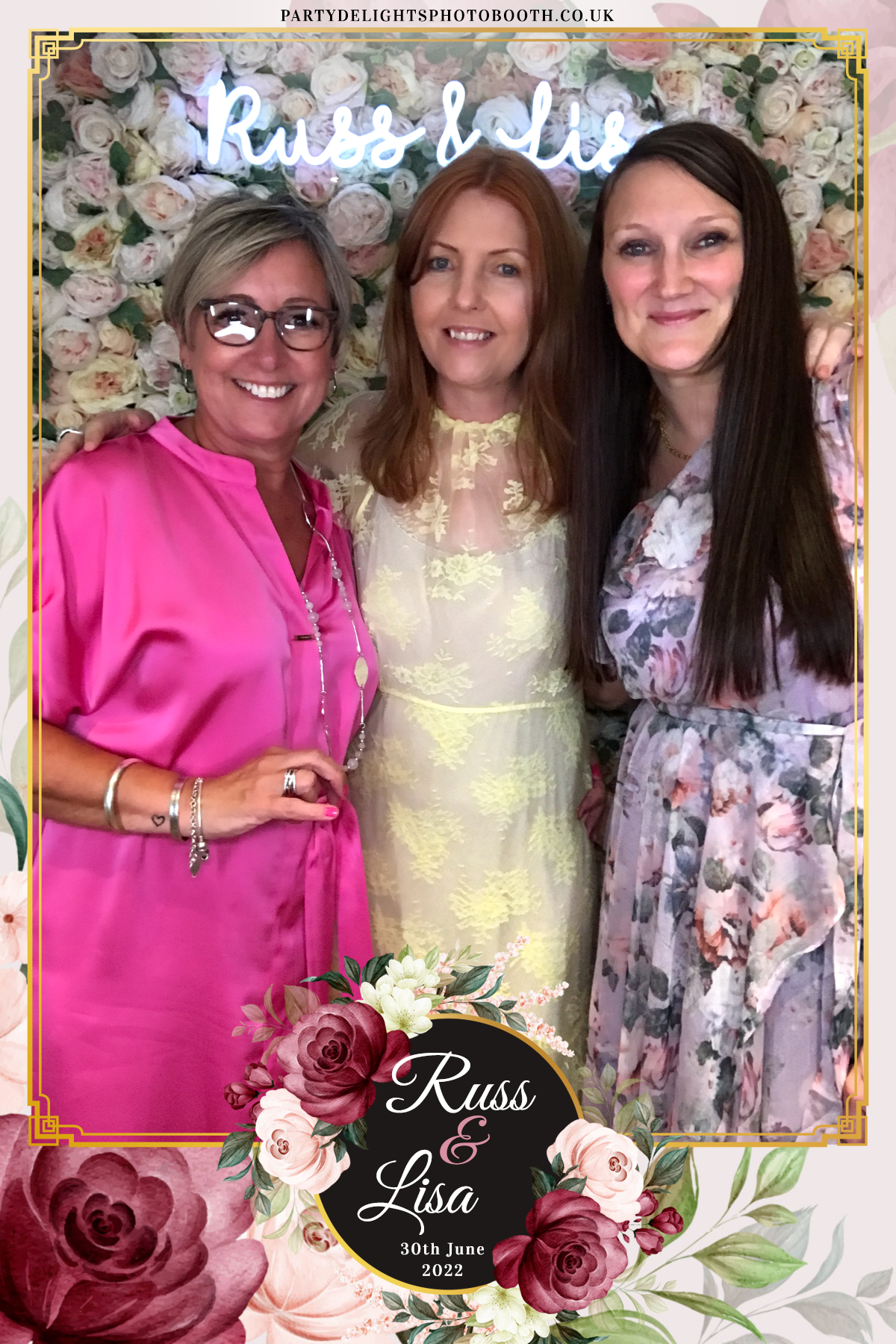 Russ & Lisa's Wedding | View more photos from the event at gallery.partydelightsphotobooth.co.uk/u/PartyDelightsPhotoBooth/Russ-Lisas-Wedding