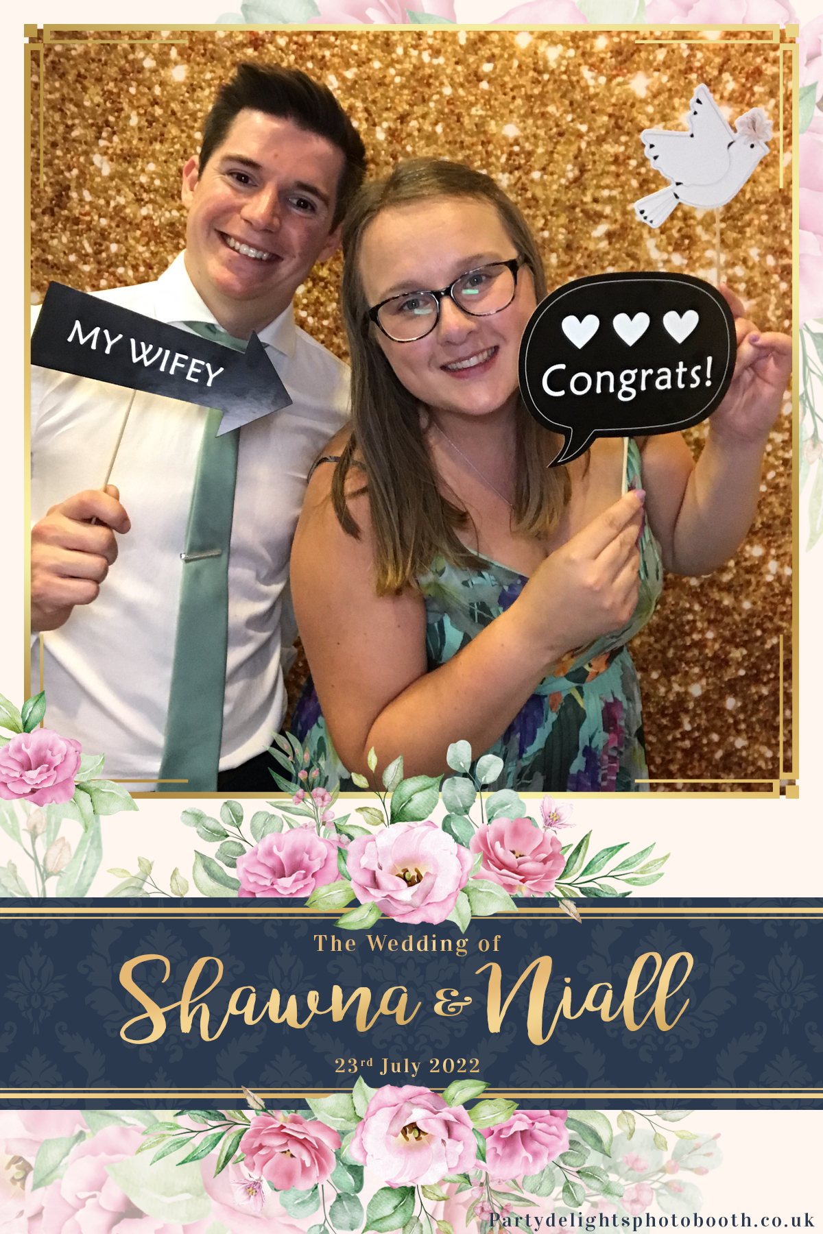 Shawna & Niall's Wedding | View more photos from the event at gallery.partydelightsphotobooth.co.uk/u/PartyDelightsPhotoBooth/Shawna-Nialls-Wedding