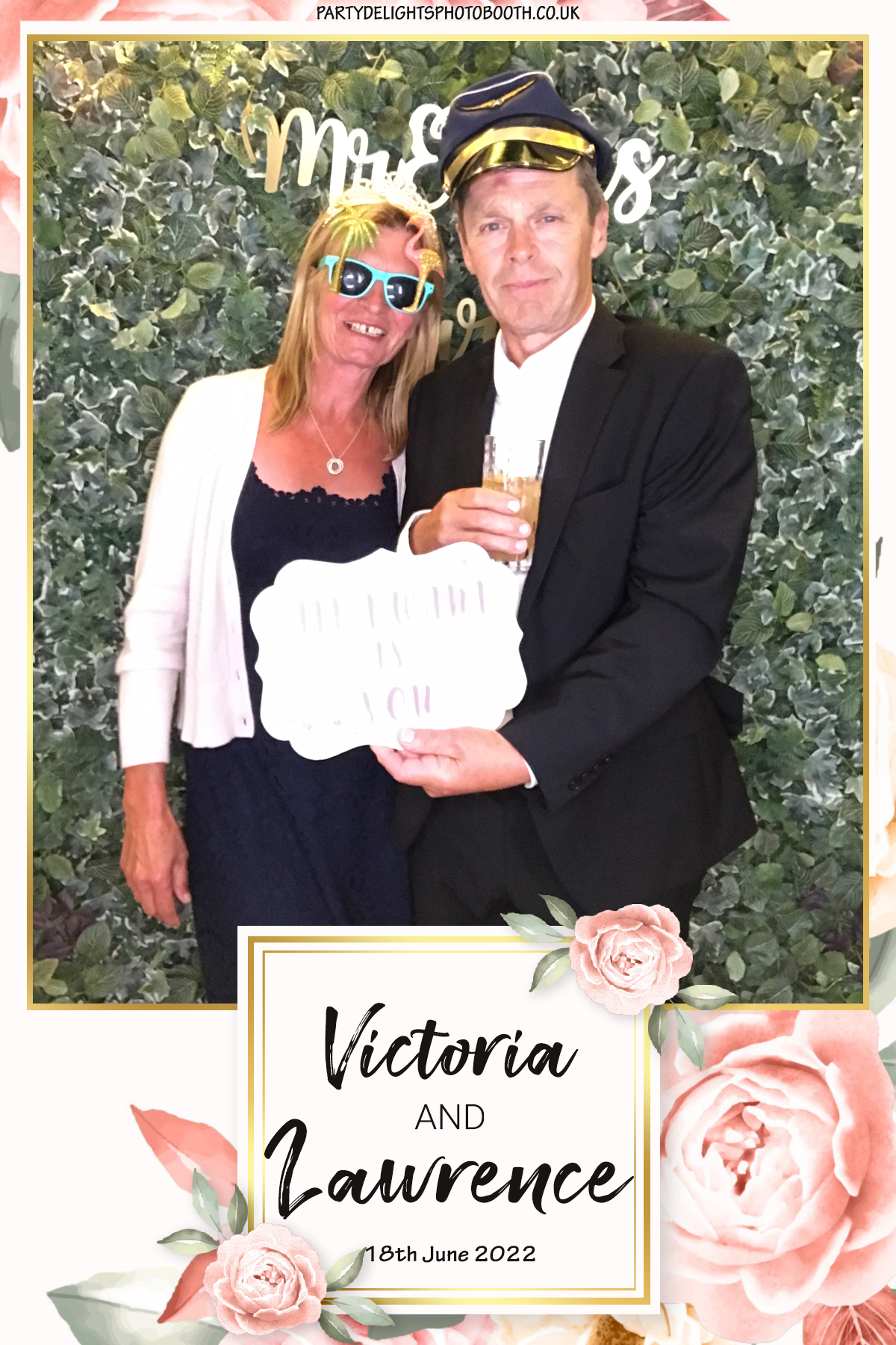Victoria and Lawrence Wedding | View more photos from the event at gallery.partydelightsphotobooth.co.uk/u/PartyDelightsPhotoBooth/Victoria-and-Lawrence-Wedding