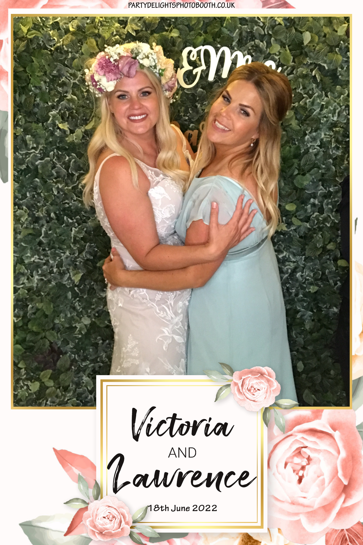 Victoria and Lawrence Wedding | View more photos from the event at gallery.partydelightsphotobooth.co.uk/u/PartyDelightsPhotoBooth/Victoria-and-Lawrence-Wedding