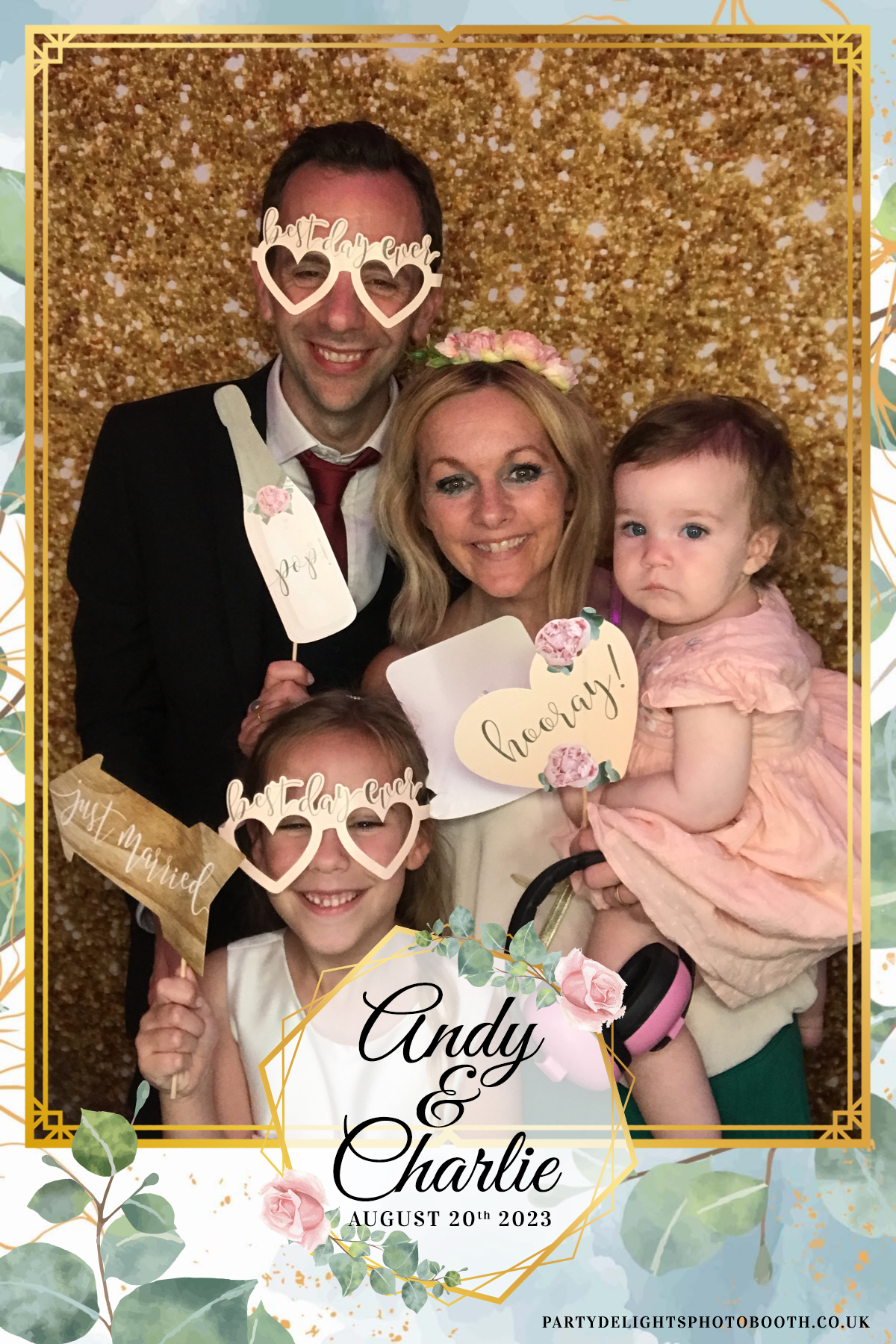 Andy and Charlie's Wedding | View more photos from the event at gallery.partydelightsphotobooth.co.uk/u/PartyDelightsPhotoBooth/Andy-and-Charlies-Wedding
