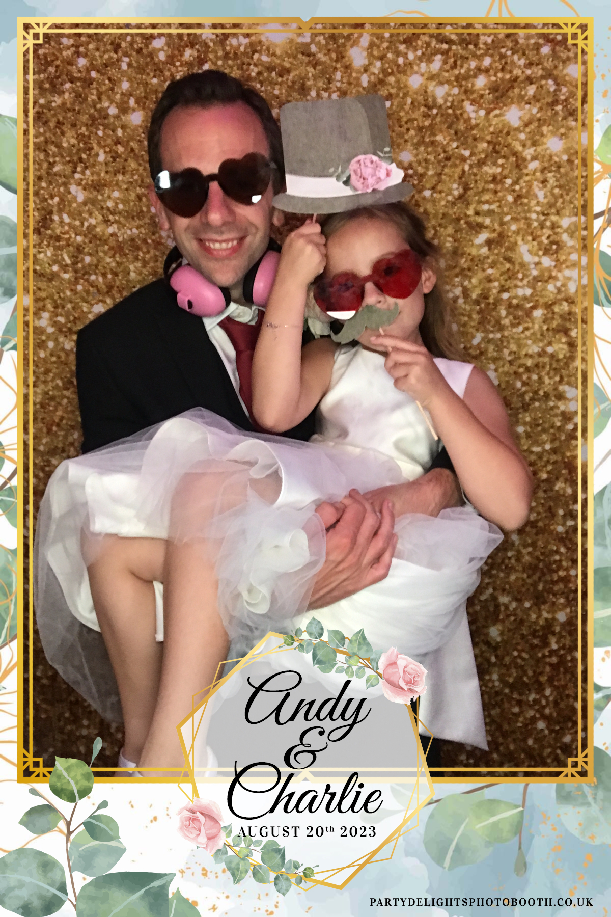 Andy and Charlie's Wedding | View more photos from the event at gallery.partydelightsphotobooth.co.uk/u/PartyDelightsPhotoBooth/Andy-and-Charlies-Wedding