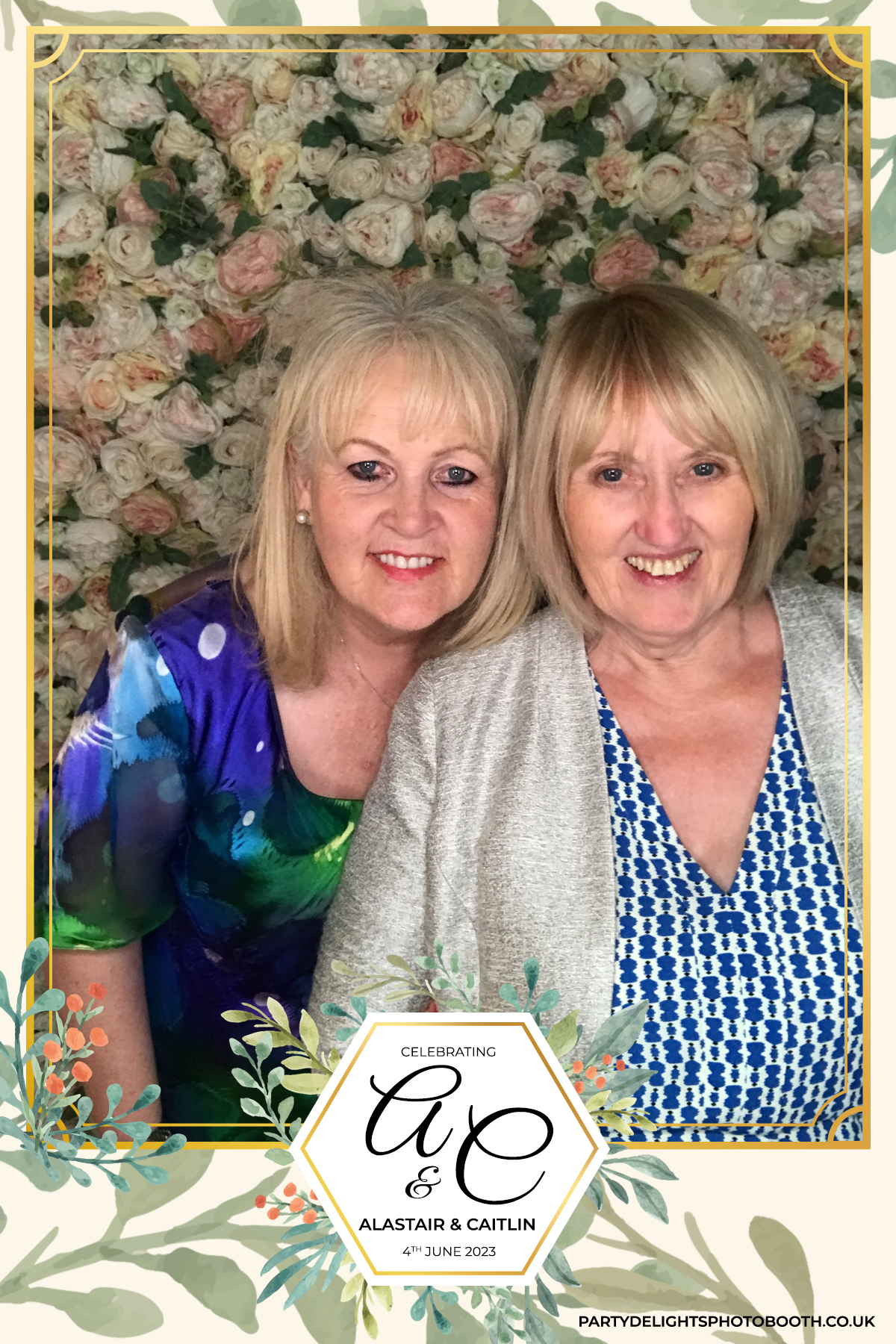 Caitlin & Al’s Wedding | View more photos from the event at gallery.partydelightsphotobooth.co.uk/u/PartyDelightsPhotoBooth/Caitlin-Al’s-Wedding