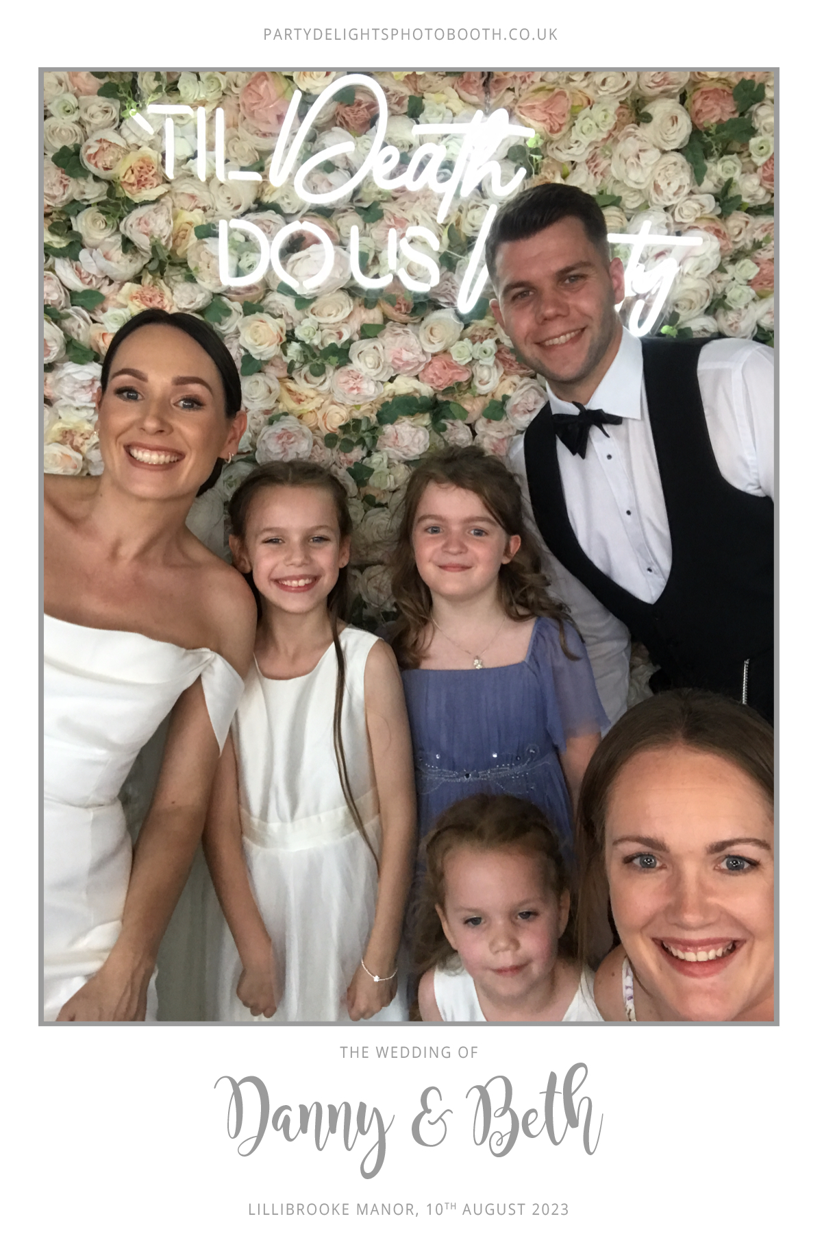 Danny and Beth’s wedding | View more photos from the event at gallery.partydelightsphotobooth.co.uk/u/PartyDelightsPhotoBooth/Danny-and-Beth’s-wedding