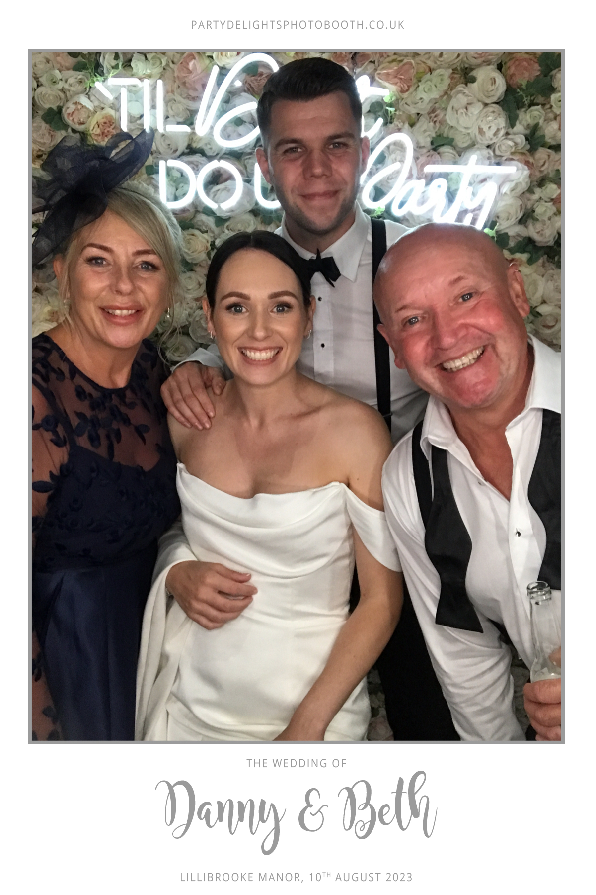 Danny and Beth’s wedding | View more photos from the event at gallery.partydelightsphotobooth.co.uk/u/PartyDelightsPhotoBooth/Danny-and-Beth’s-wedding
