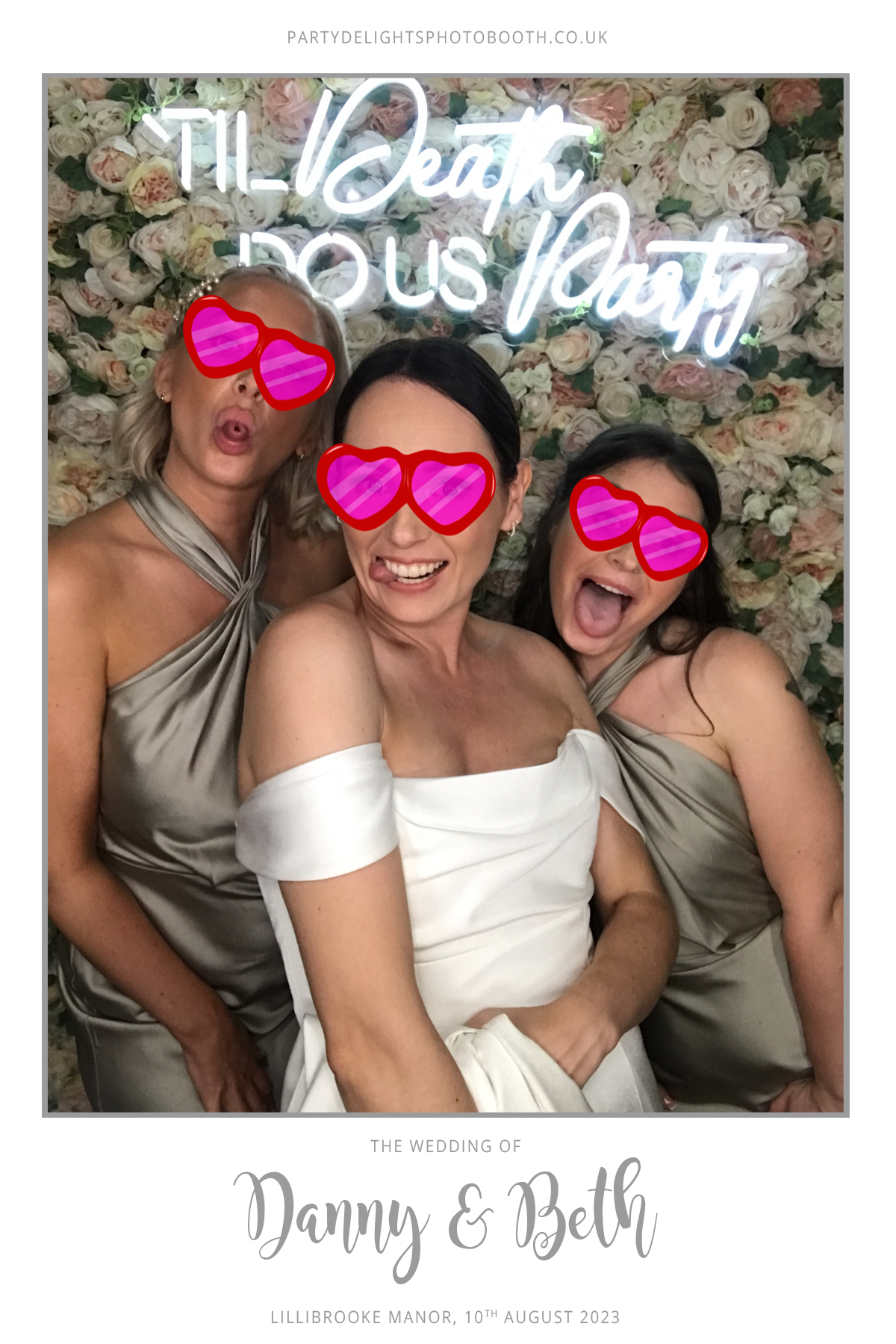 Danny and Beth’s wedding | View more photos from the event at gallery.partydelightsphotobooth.co.uk/u/PartyDelightsPhotoBooth/Danny-and-Beth’s-wedding