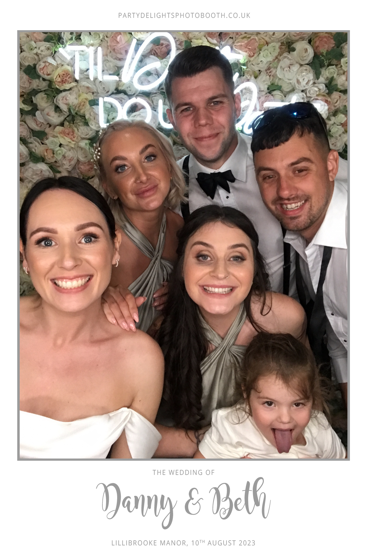 Danny and Beth’s wedding | View more photos from the event at gallery.partydelightsphotobooth.co.uk/u/PartyDelightsPhotoBooth/Danny-and-Beth’s-wedding