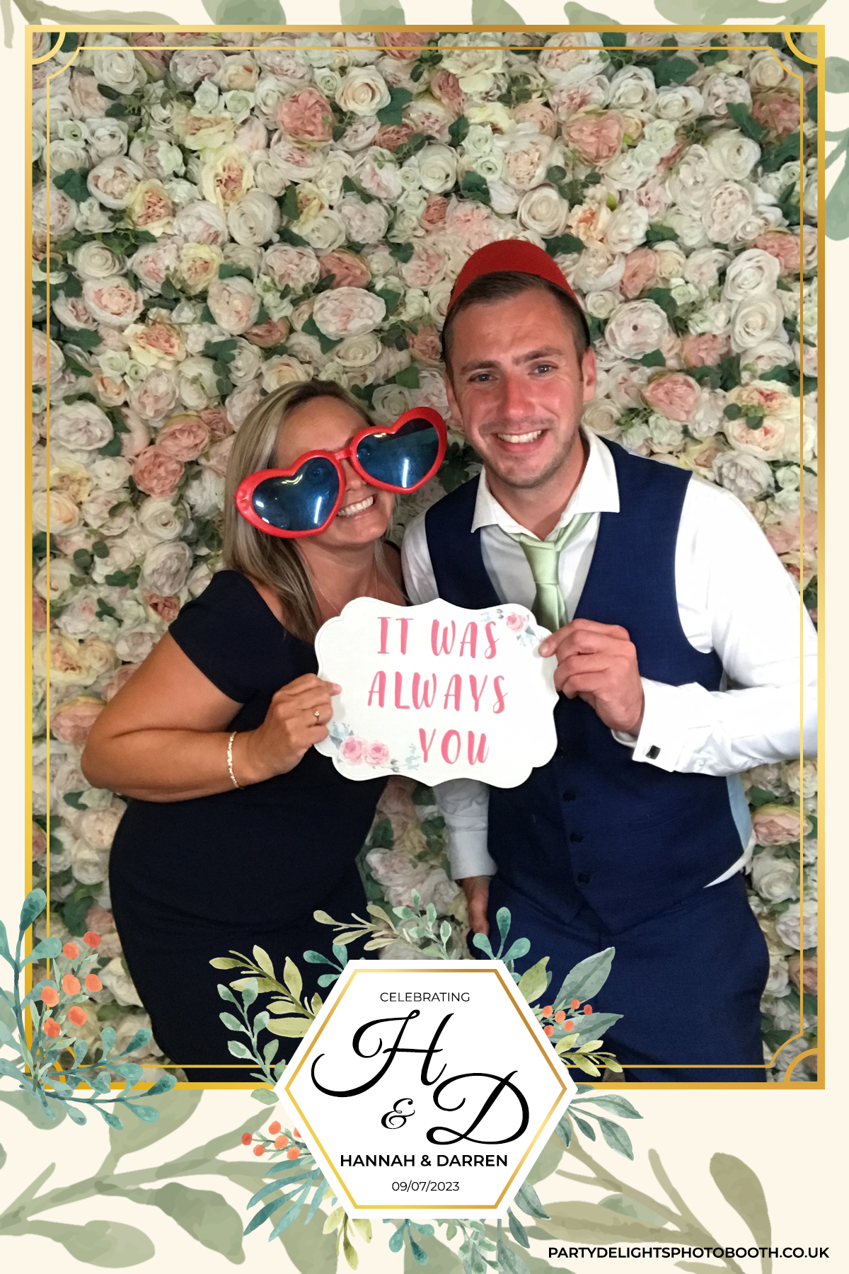 Darren and Hannah’s Wedding | View more photos from the event at gallery.partydelightsphotobooth.co.uk/u/PartyDelightsPhotoBooth/Darren-and-Hannah’s-Wedding
