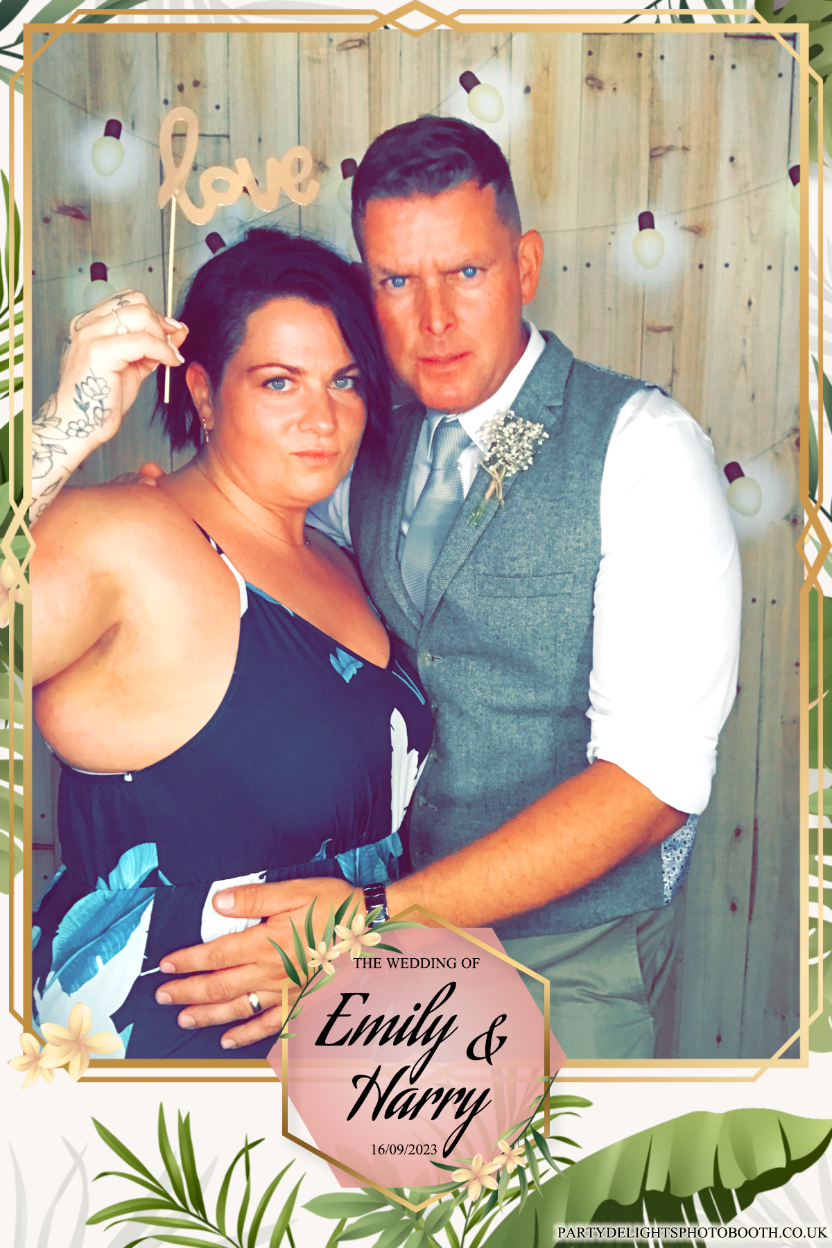 Emily & Harry's wedding | View more photos from the event at gallery.partydelightsphotobooth.co.uk/u/PartyDelightsPhotoBooth/Emily-Harrys-wedding