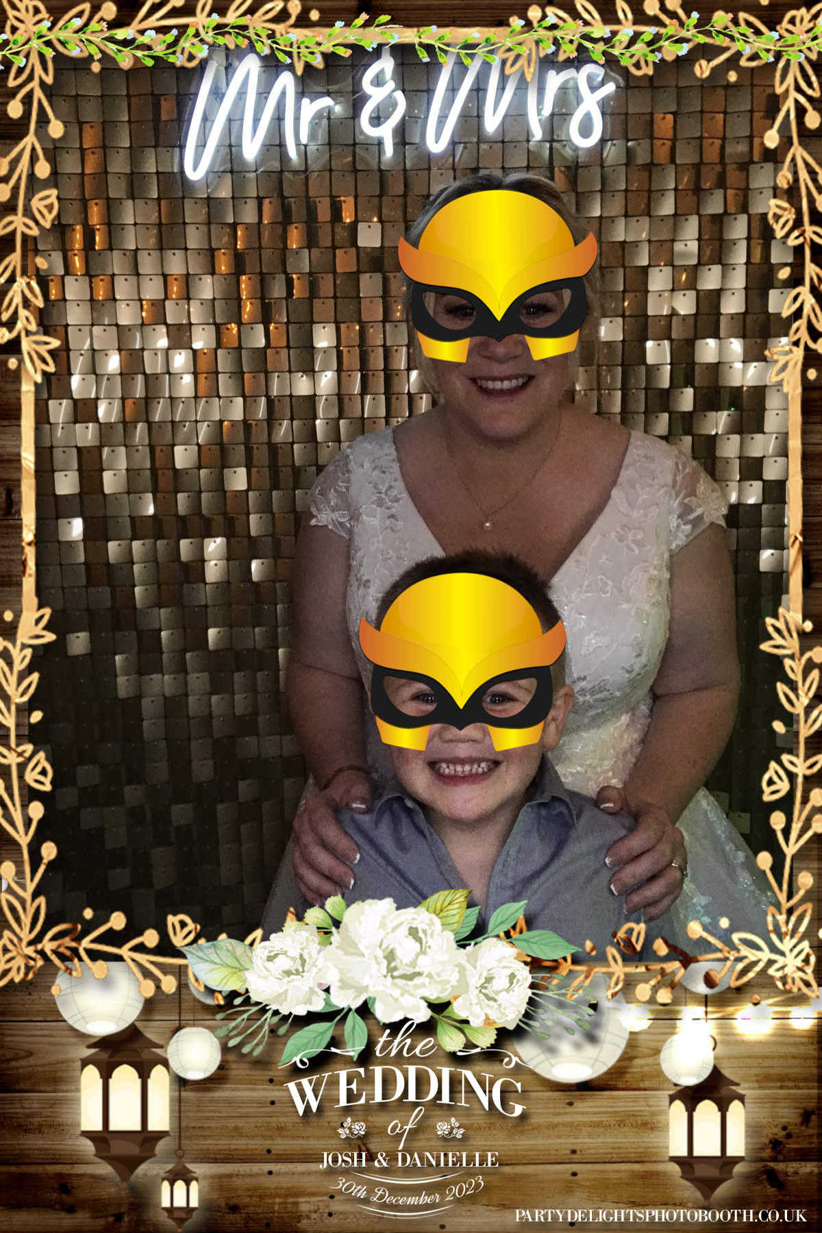 Josh’s and Danielle’s Wedding | View more photos from the event at gallery.partydelightsphotobooth.co.uk/u/PartyDelightsPhotoBooth/Josh’s-and-Danielle’s-Wedding