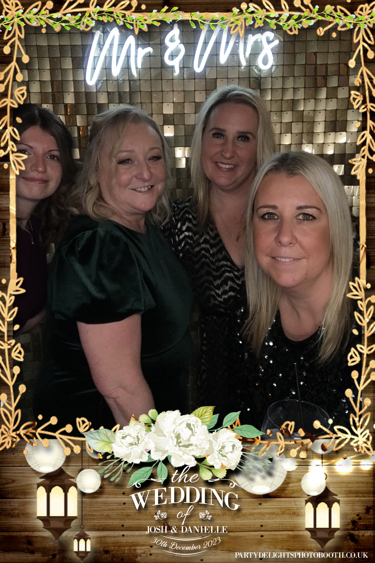 Josh’s and Danielle’s Wedding | View more photos from the event at gallery.partydelightsphotobooth.co.uk/u/PartyDelightsPhotoBooth/Josh’s-and-Danielle’s-Wedding