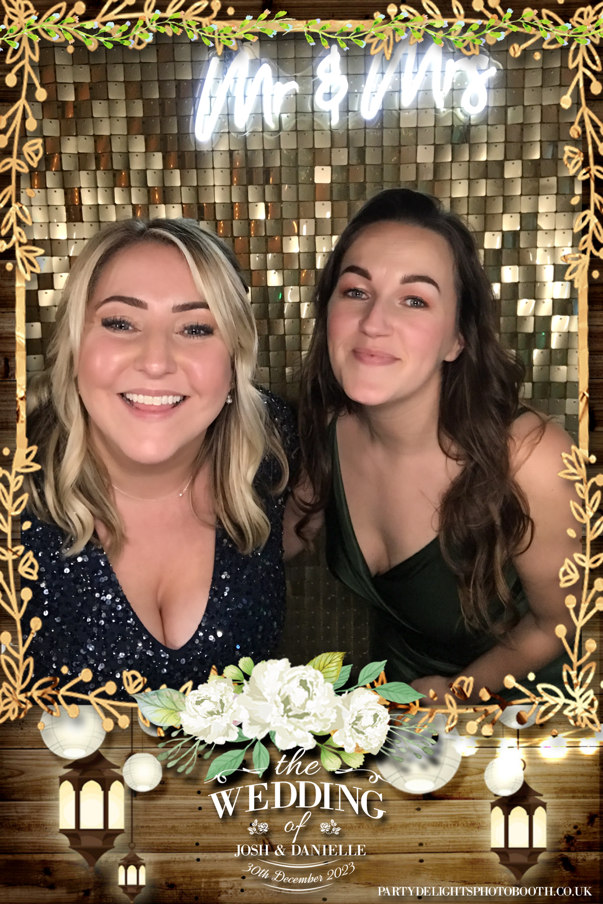 Josh’s and Danielle’s Wedding | View more photos from the event at gallery.partydelightsphotobooth.co.uk/u/PartyDelightsPhotoBooth/Josh’s-and-Danielle’s-Wedding