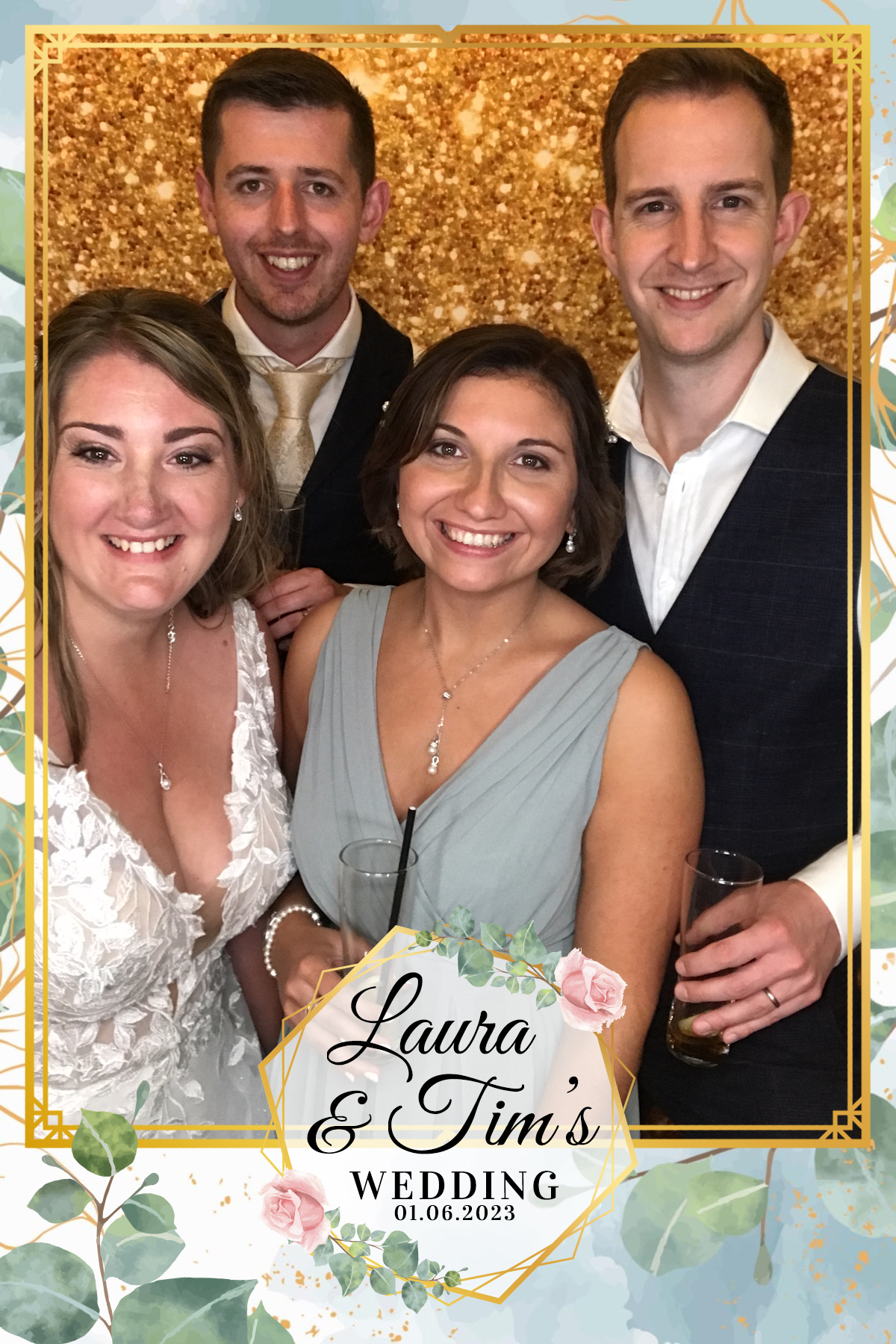 Laura & Tim's Wedding | View more photos from the event at gallery.partydelightsphotobooth.co.uk/u/PartyDelightsPhotoBooth/Laura-Tims-Wedding