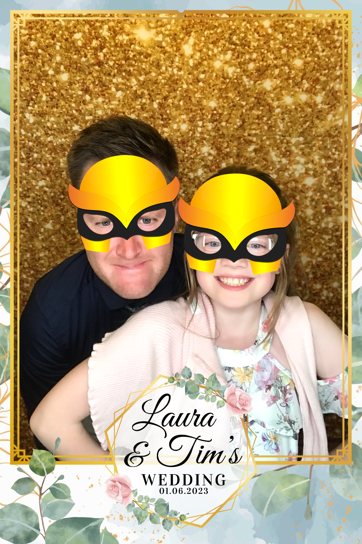 Laura & Tim's Wedding | View more photos from the event at gallery.partydelightsphotobooth.co.uk/u/PartyDelightsPhotoBooth/Laura-Tims-Wedding