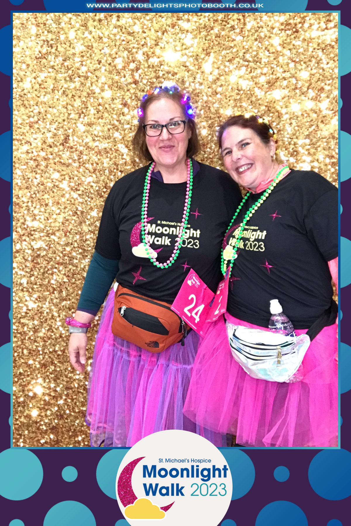Moonlight Walk 2023 - St. Michael's Hospice | View more photos from the event at gallery.partydelightsphotobooth.co.uk/u/PartyDelightsPhotoBooth/Moonlight-Walk-2023-St-Michaels-Hospice