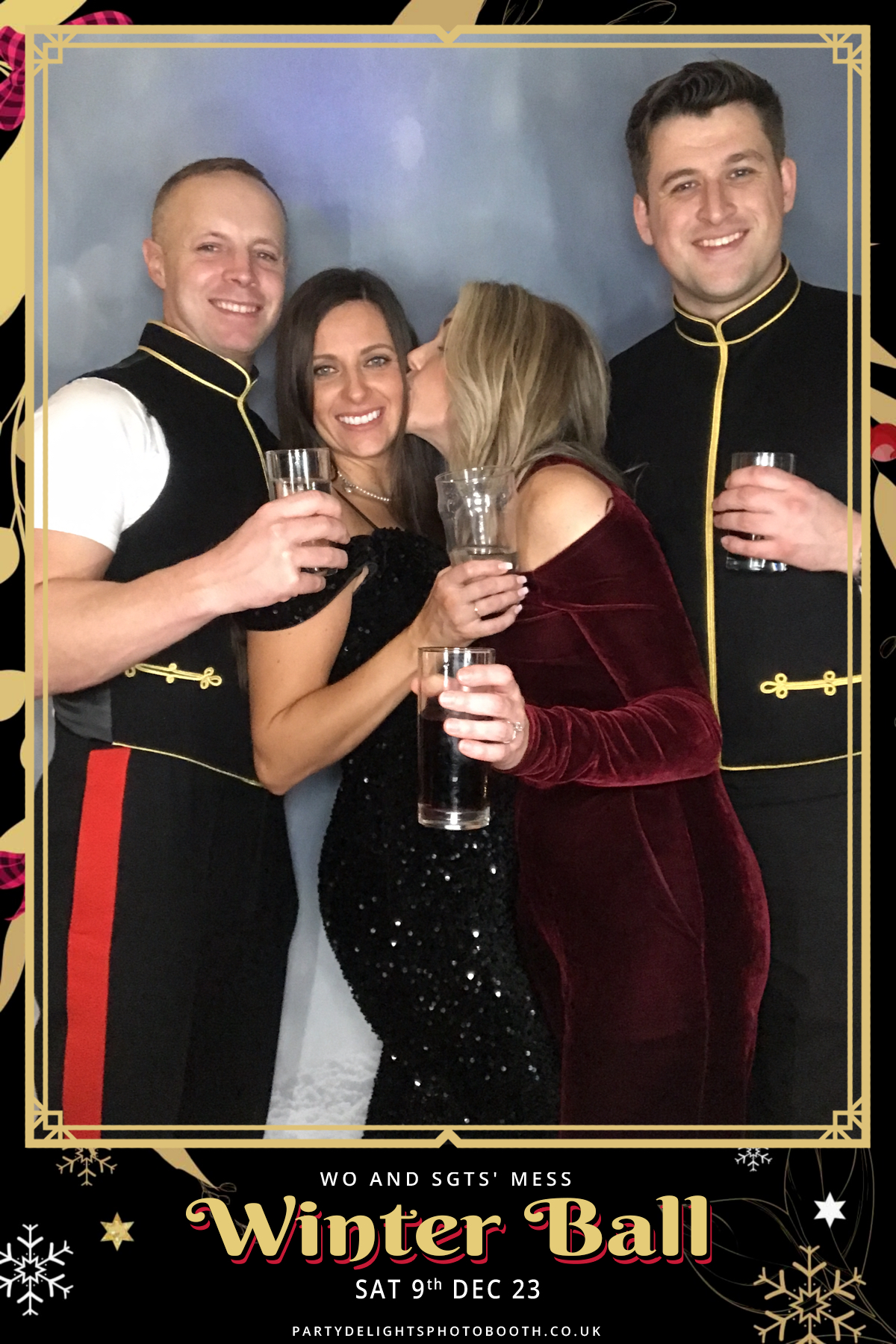 WOs' and Sgts' Mess Winter Ball | View more photos from the event at gallery.partydelightsphotobooth.co.uk/u/PartyDelightsPhotoBooth/WOs-and-Sgts-Mess-Winter-Ball