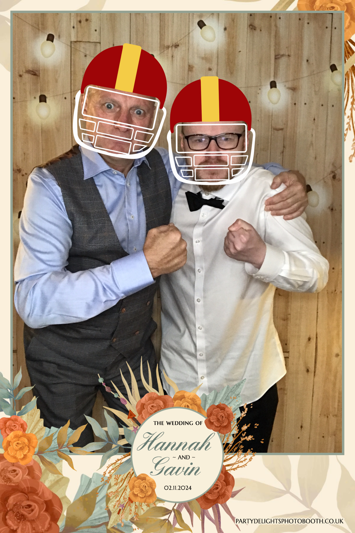Hannah and Gavin's Wedding | View more photos from the event at gallery.partydelightsphotobooth.co.uk/u/PartyDelightsPhotoBooth/Hannah-and-Gavins-Wedding