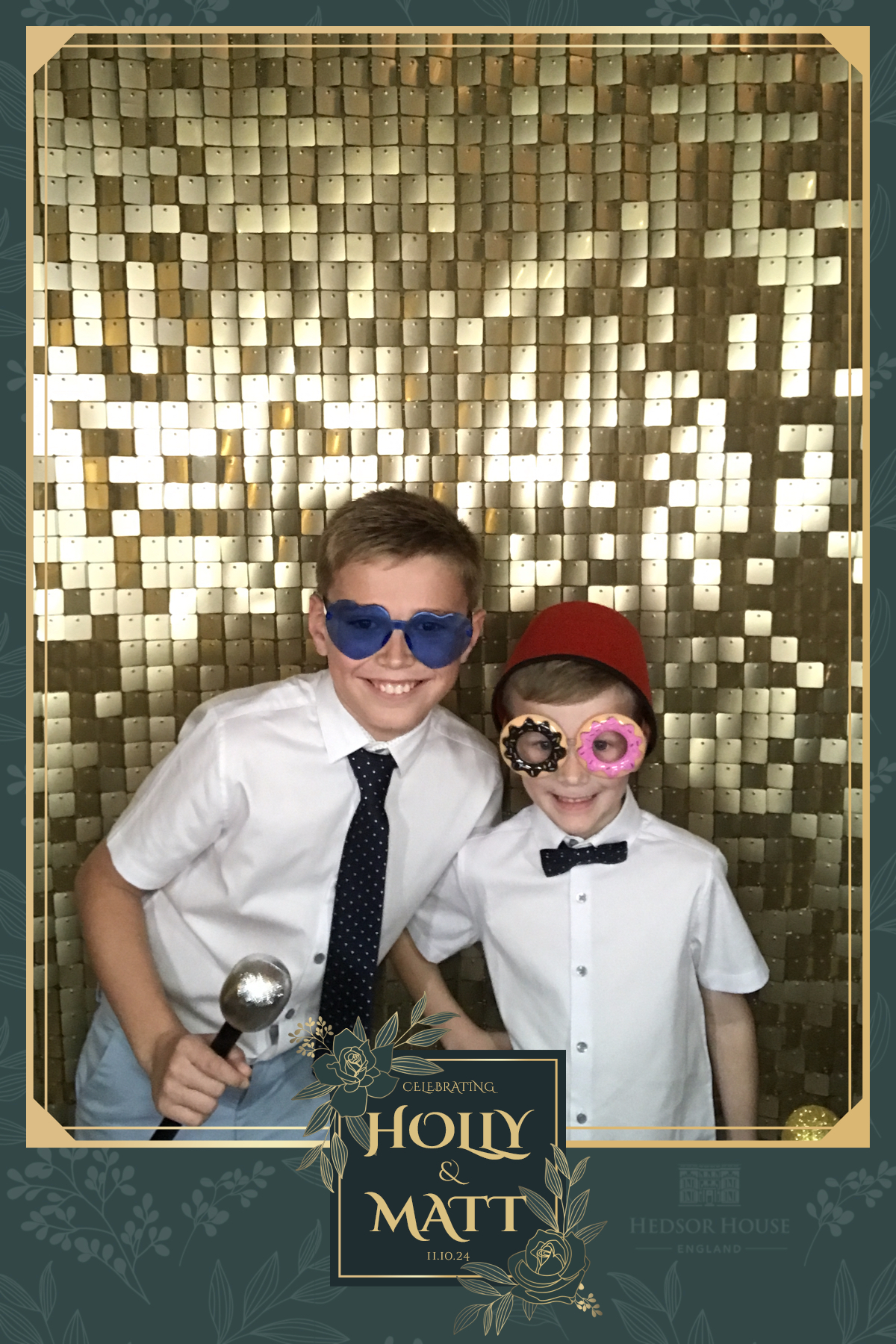 Its our wedding day | View more photos from the event at gallery.partydelightsphotobooth.co.uk/u/PartyDelightsPhotoBooth/Its-our-wedding-day