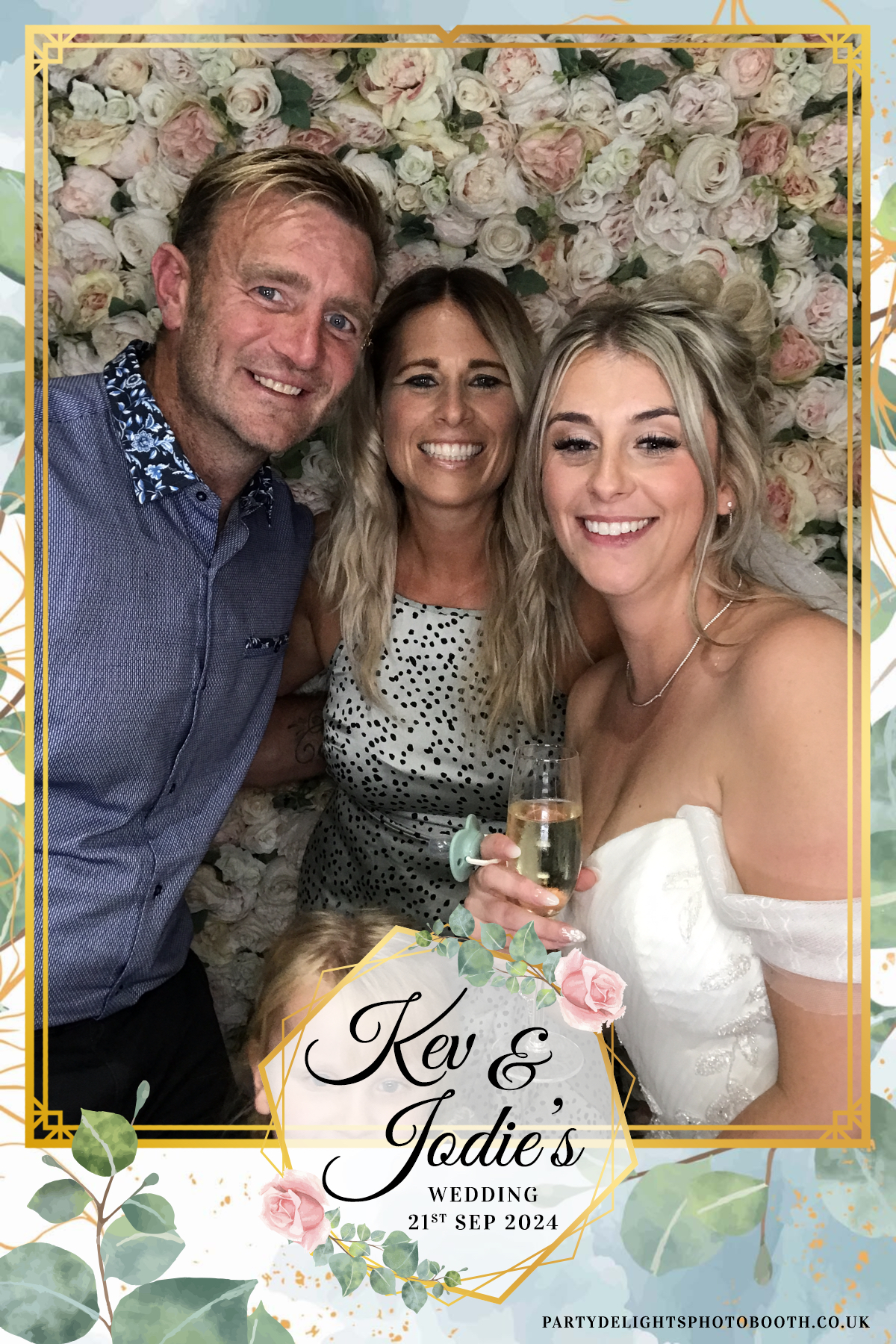 Jodie and kevs wedding | View more photos from the event at gallery.partydelightsphotobooth.co.uk/u/PartyDelightsPhotoBooth/Jodie-and-kevs-wedding
