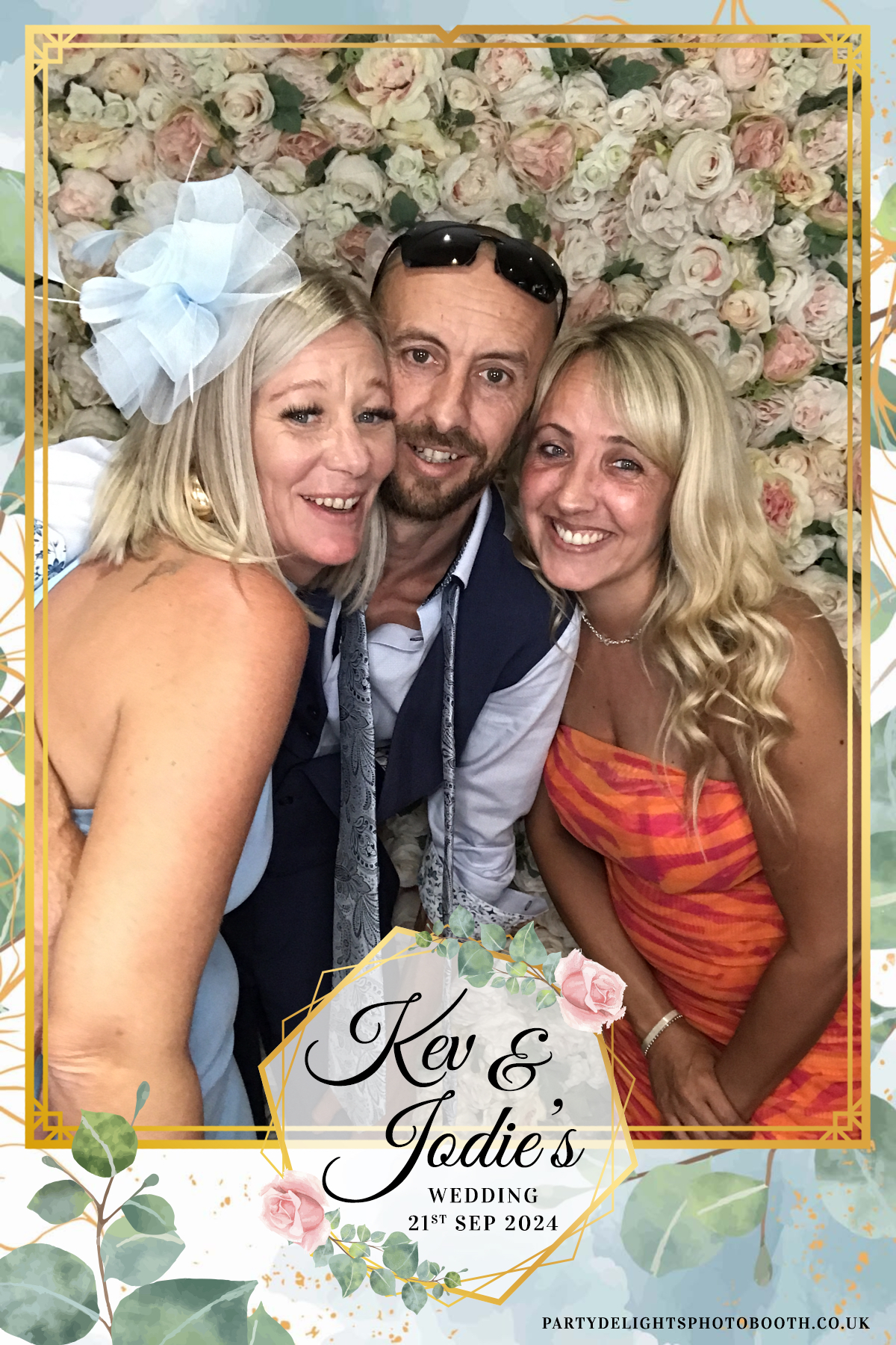 Jodie and kevs wedding | View more photos from the event at gallery.partydelightsphotobooth.co.uk/u/PartyDelightsPhotoBooth/Jodie-and-kevs-wedding