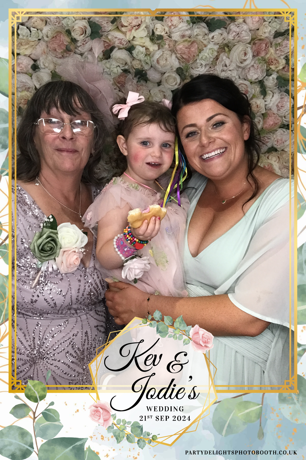 Jodie and kevs wedding | View more photos from the event at gallery.partydelightsphotobooth.co.uk/u/PartyDelightsPhotoBooth/Jodie-and-kevs-wedding