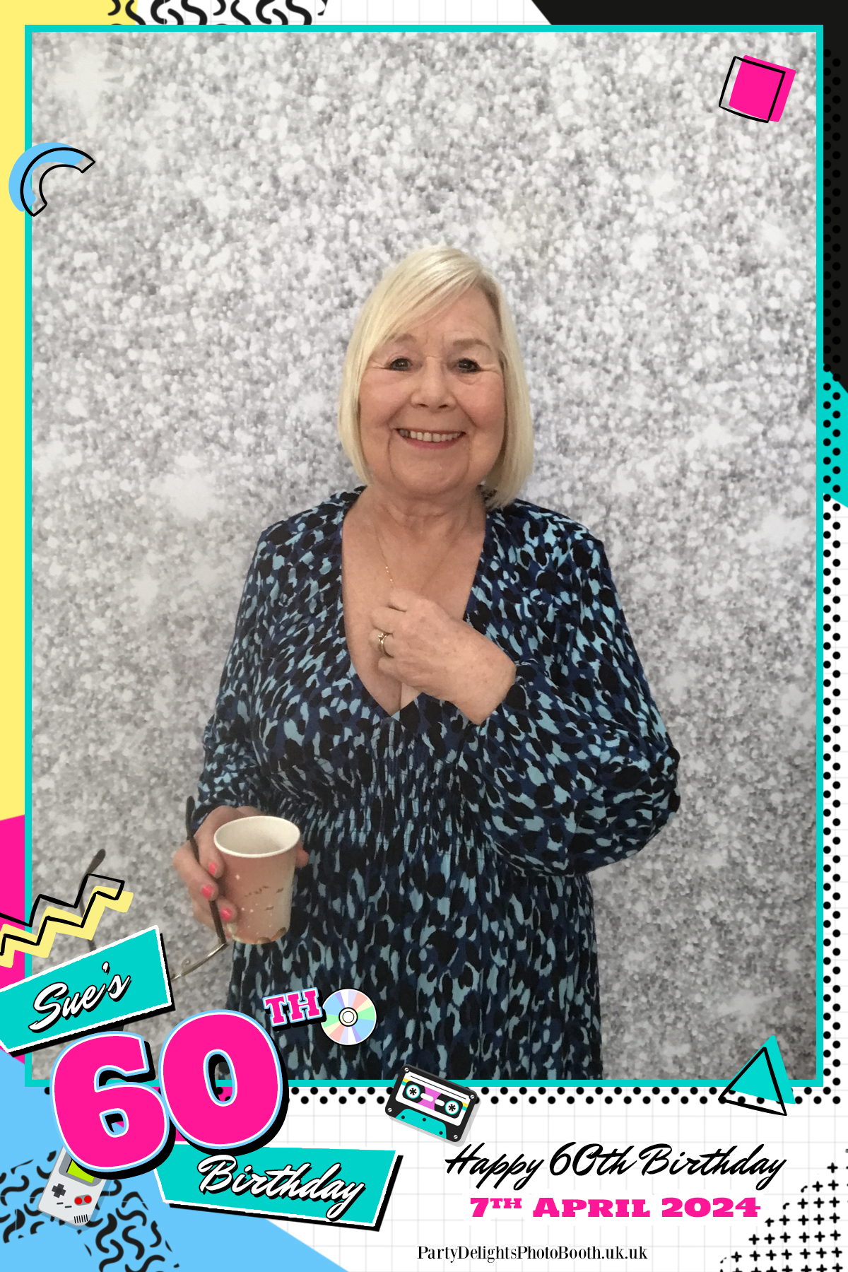 Sue's 60th Birthday Celebration Party | View more photos from the event at gallery.partydelightsphotobooth.co.uk/u/PartyDelightsPhotoBooth/Sues-60th-Birthday-Celebration-Party