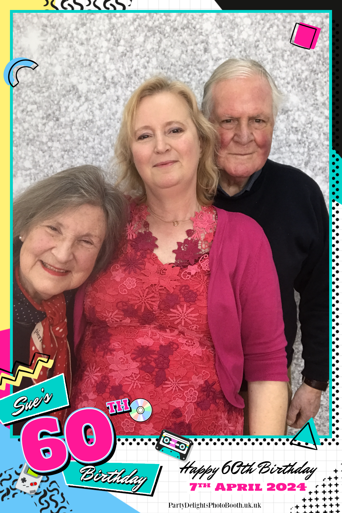 Sue's 60th Birthday Celebration Party | View more photos from the event at gallery.partydelightsphotobooth.co.uk/u/PartyDelightsPhotoBooth/Sues-60th-Birthday-Celebration-Party